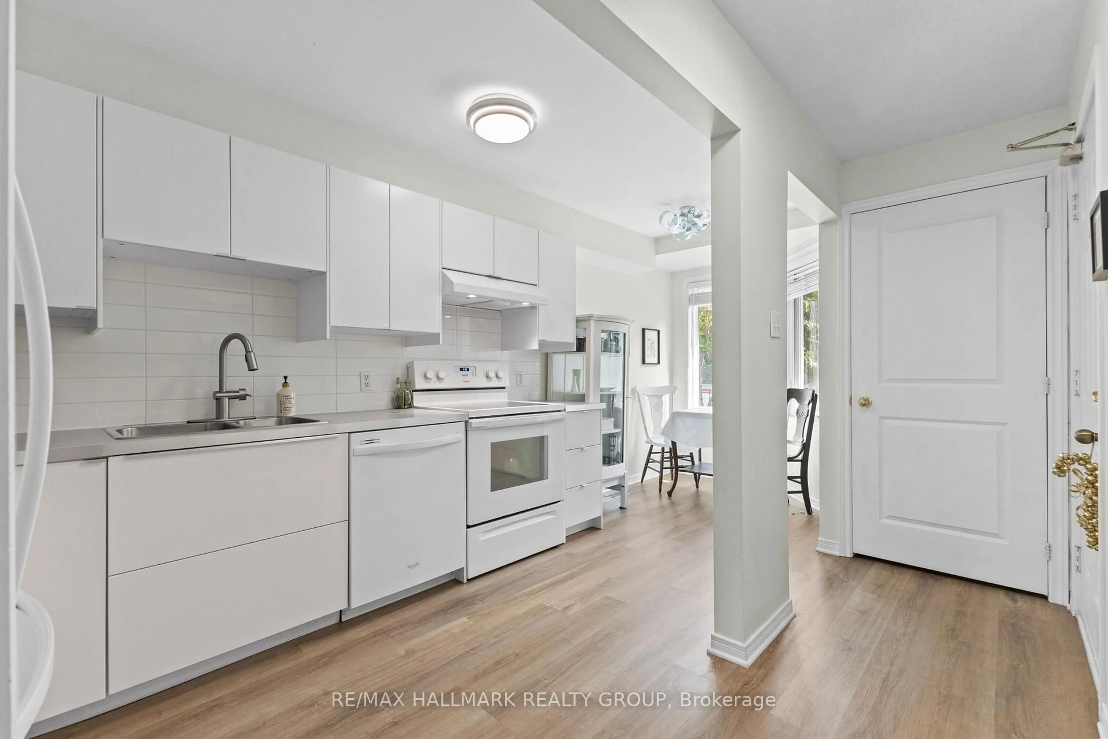 Open concept kitchen, unknown for 1400 Wildberry Crt #35, Ottawa Ontario K1C 7K6