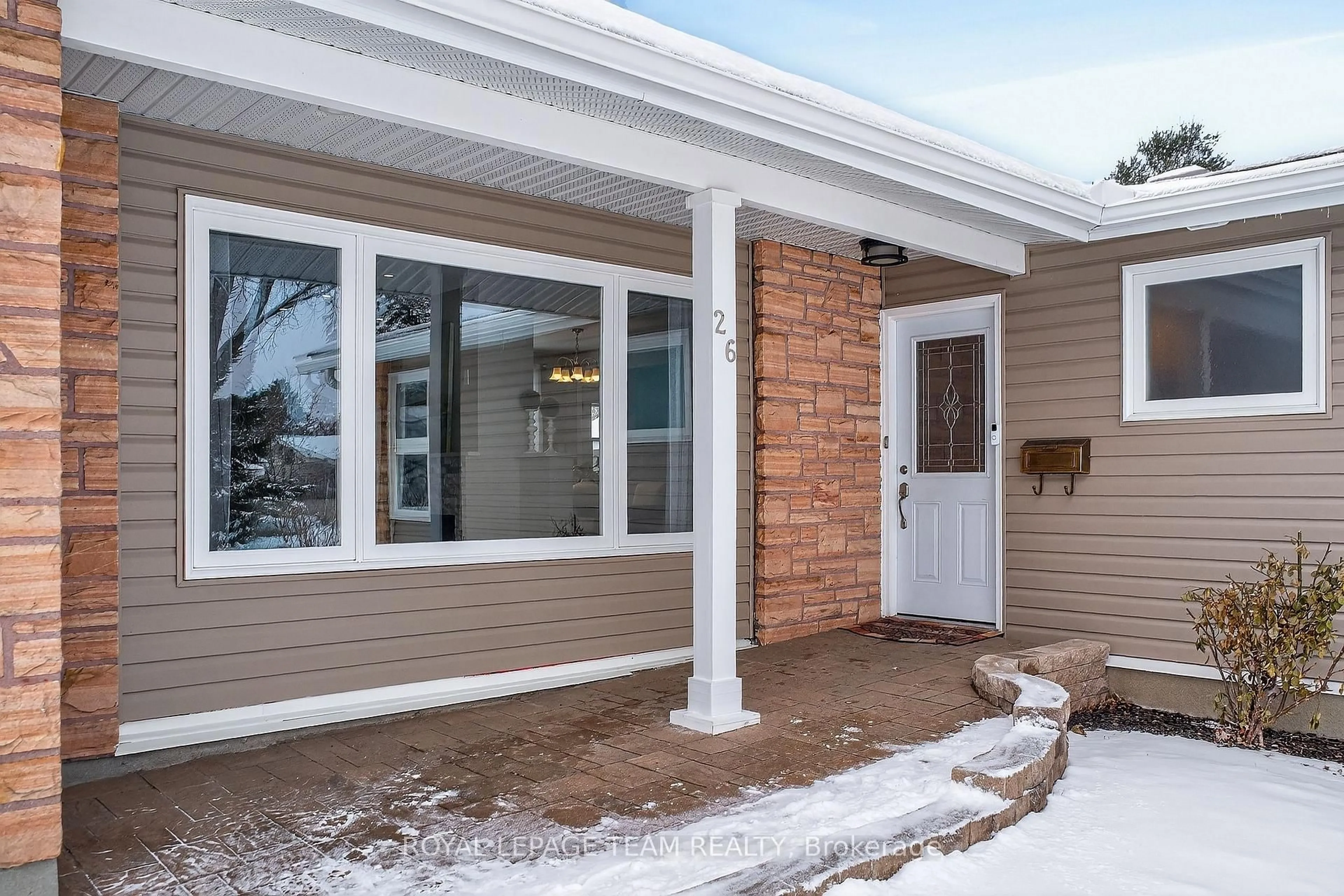 Unknown for 26 Solva Dr, Ottawa Ontario K2H 5R5