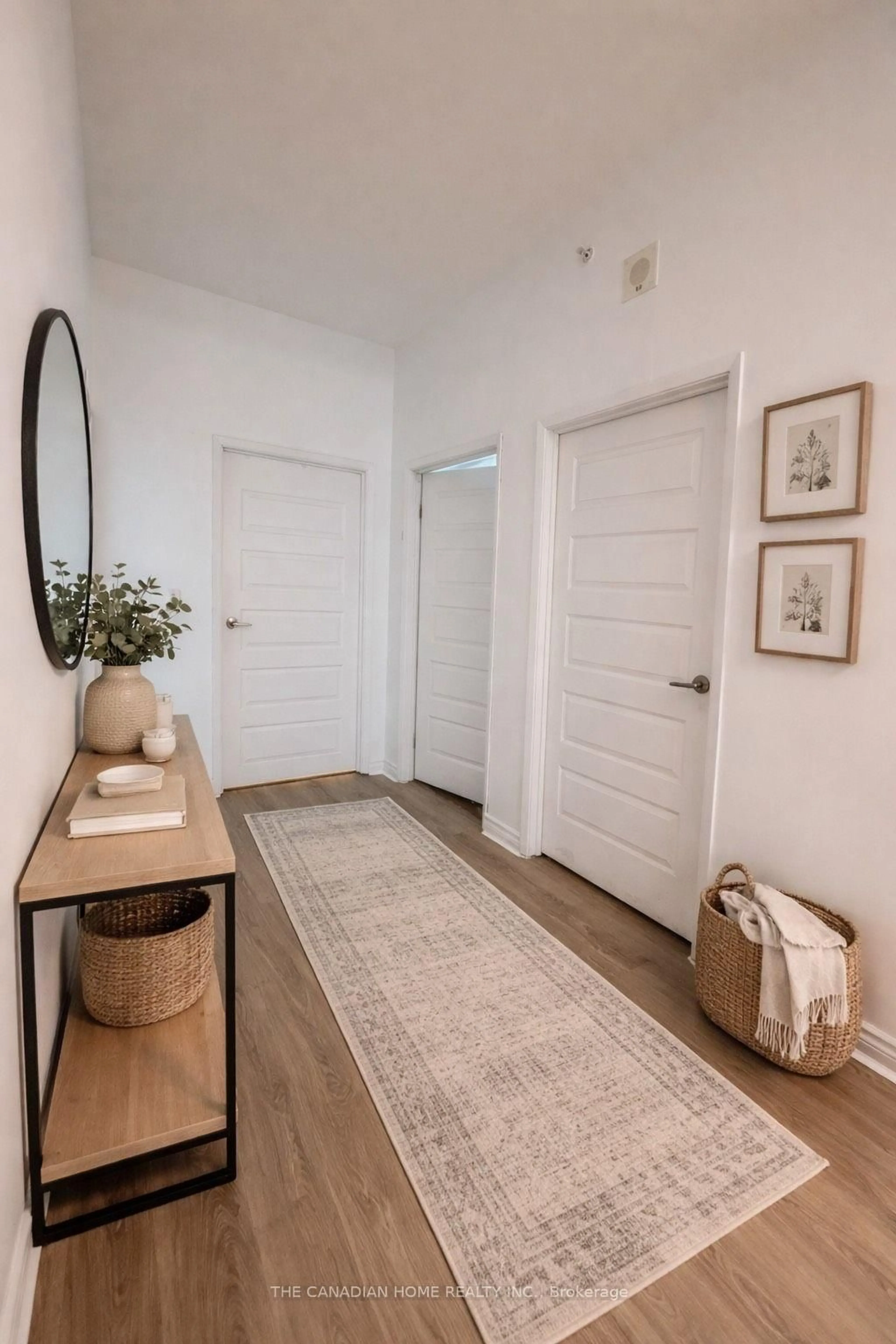 Indoor entryway for 160 King St #304, Waterloo Ontario N2J 2Y2