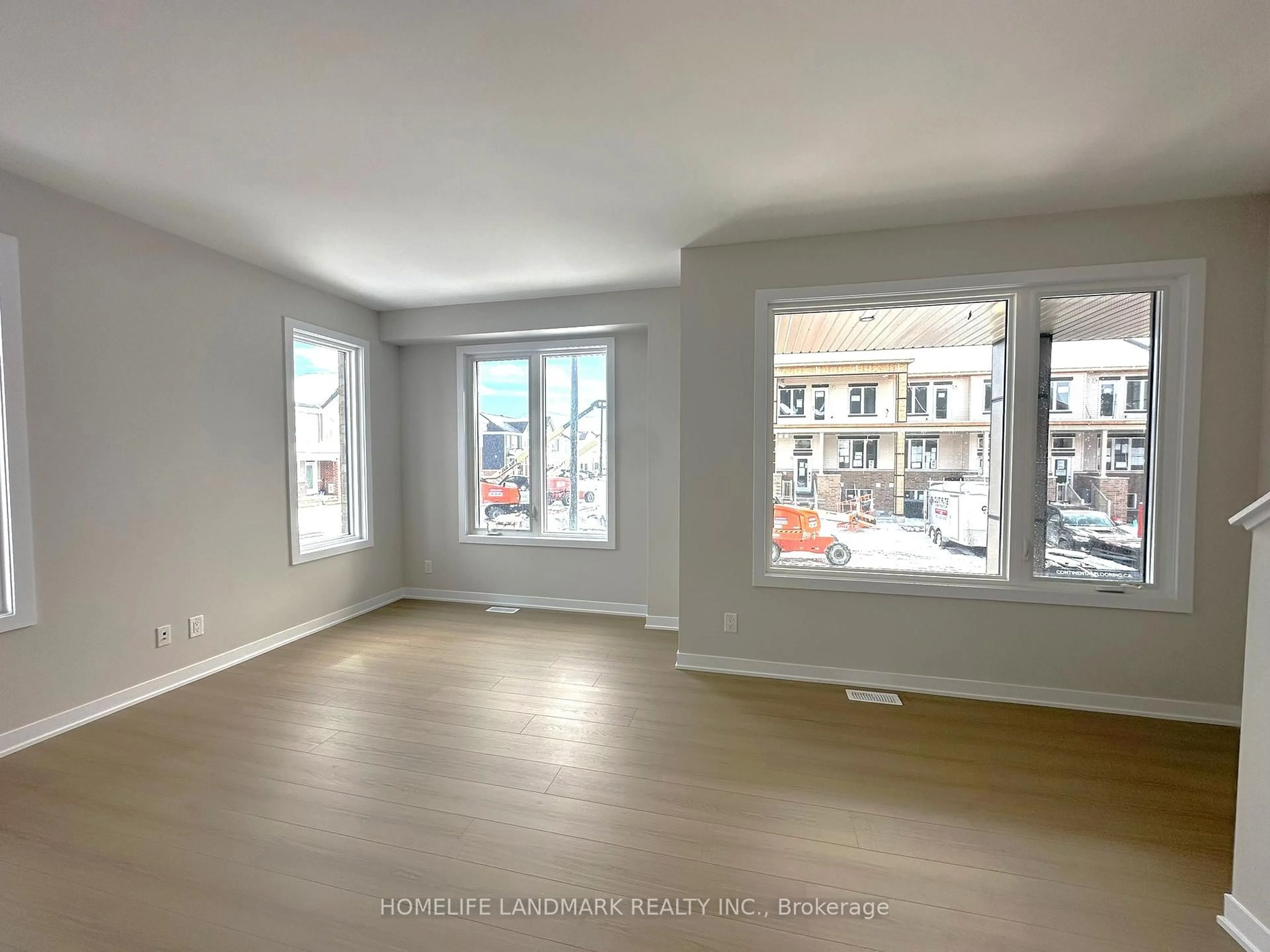 A pic of a room for 74 Ryan Reynolds Way, Orleans Ontario K4A 5T4