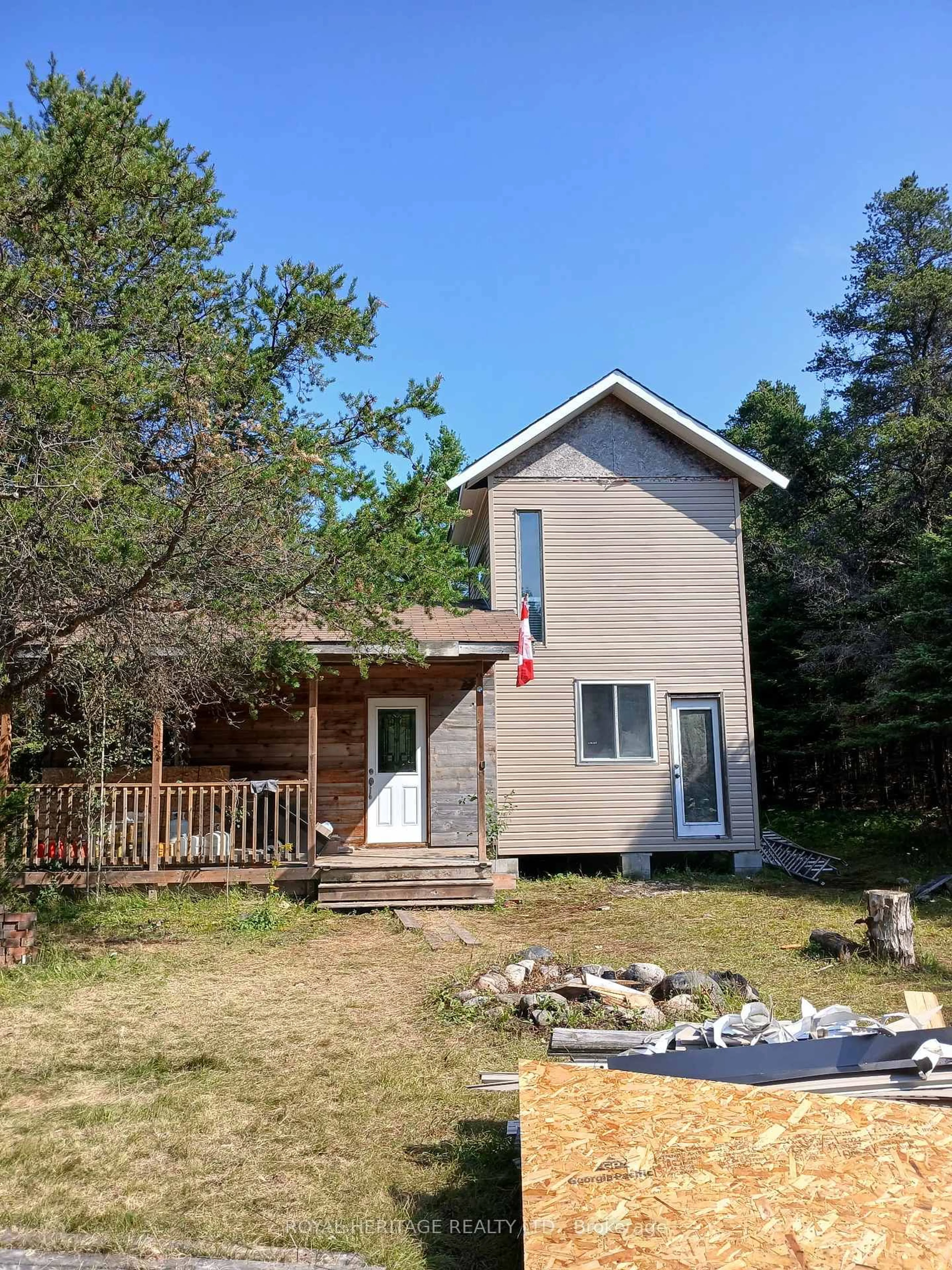 A pic from outside/outdoor area/front of a property/back of a property/a pic from drone, unknown for PT LOT 15 CON 9 RM 76222 BURPEE AND MILLS Concession, Burpee & Mills Ontario P0P 1E0