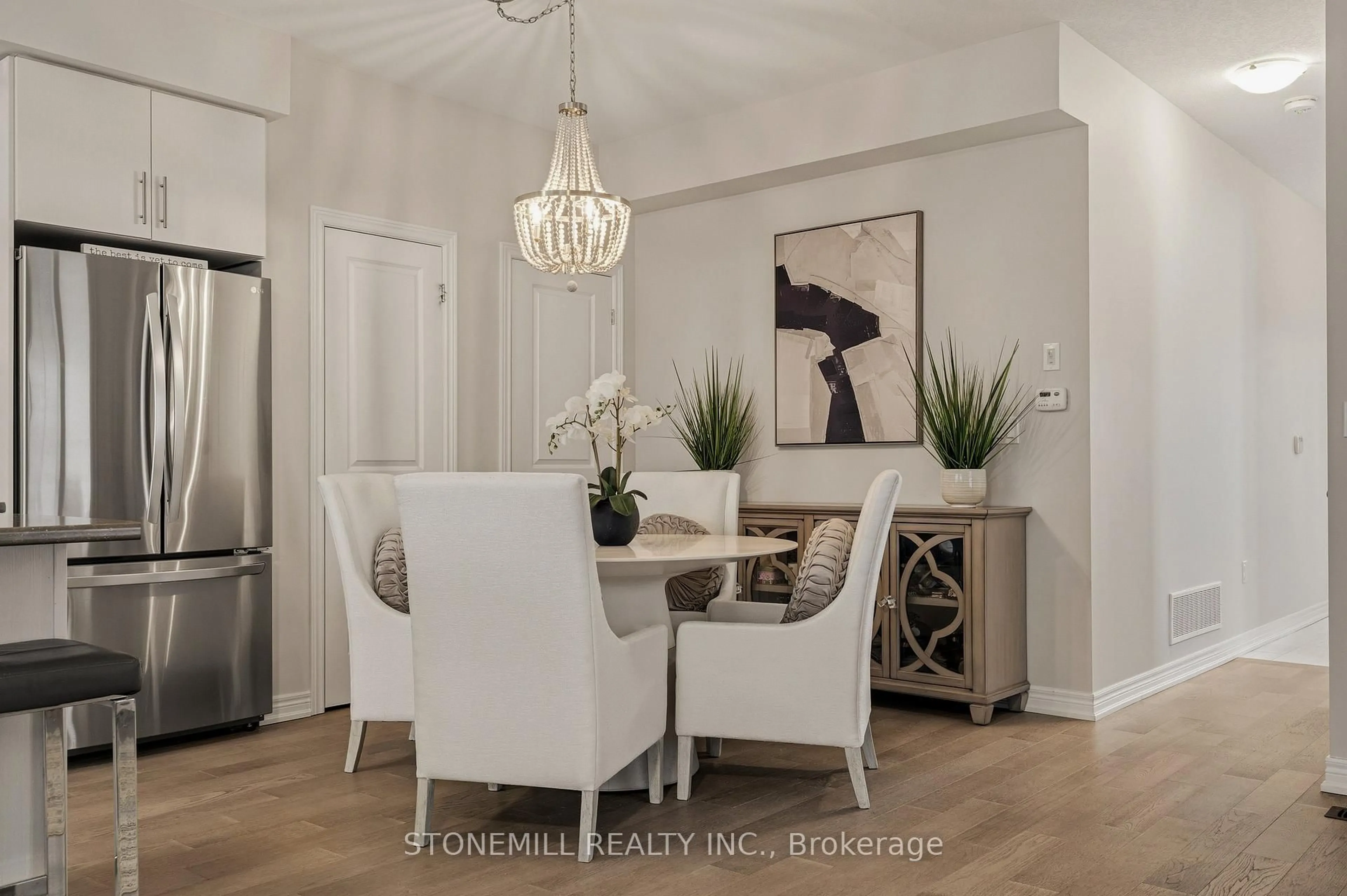 Dining room, wood/laminate floor for 78 Starling Dr, Hamilton Ontario L9A 2P5