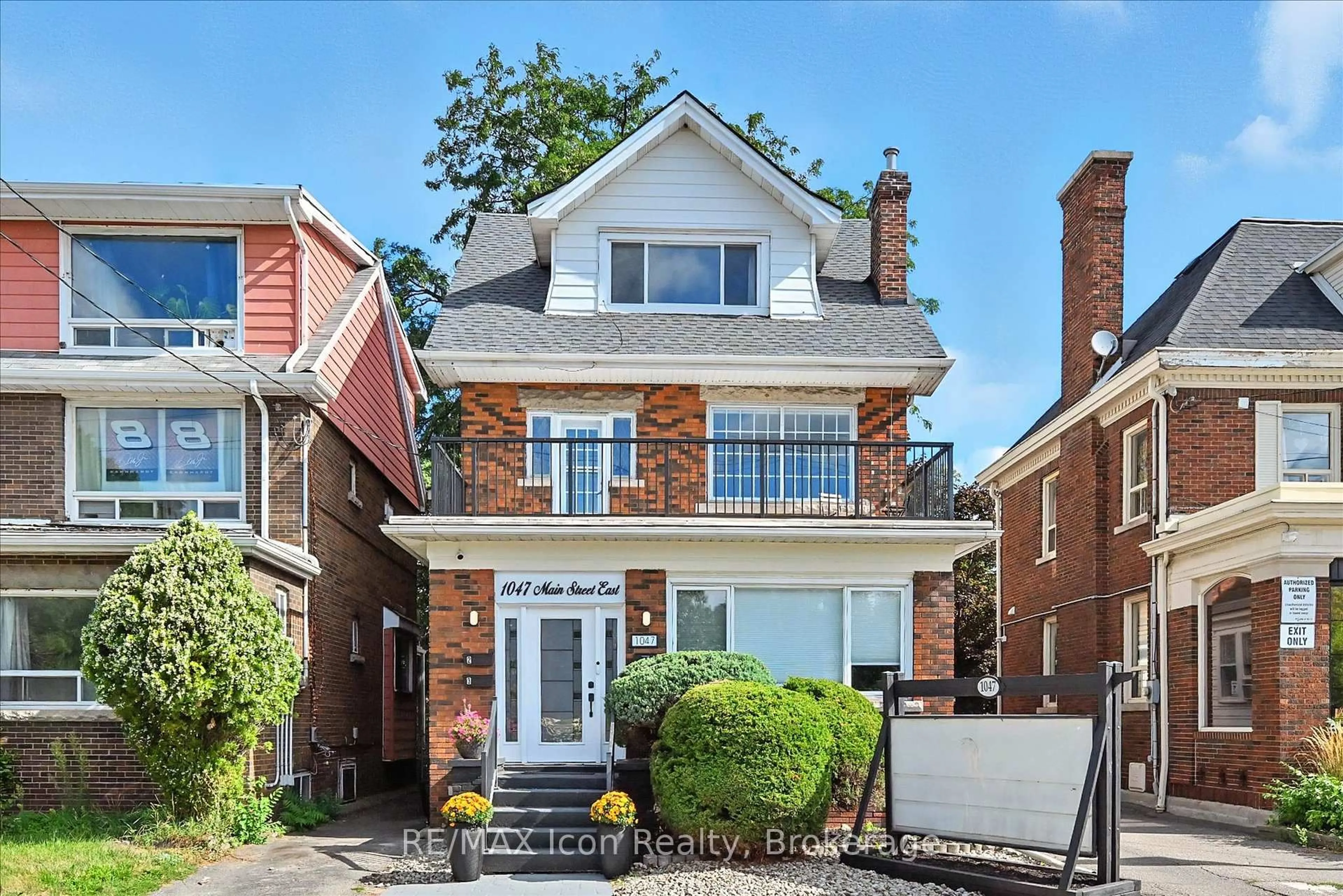 Home with brick exterior material, street for 1047 Main St, Hamilton Ontario L8M 1N5