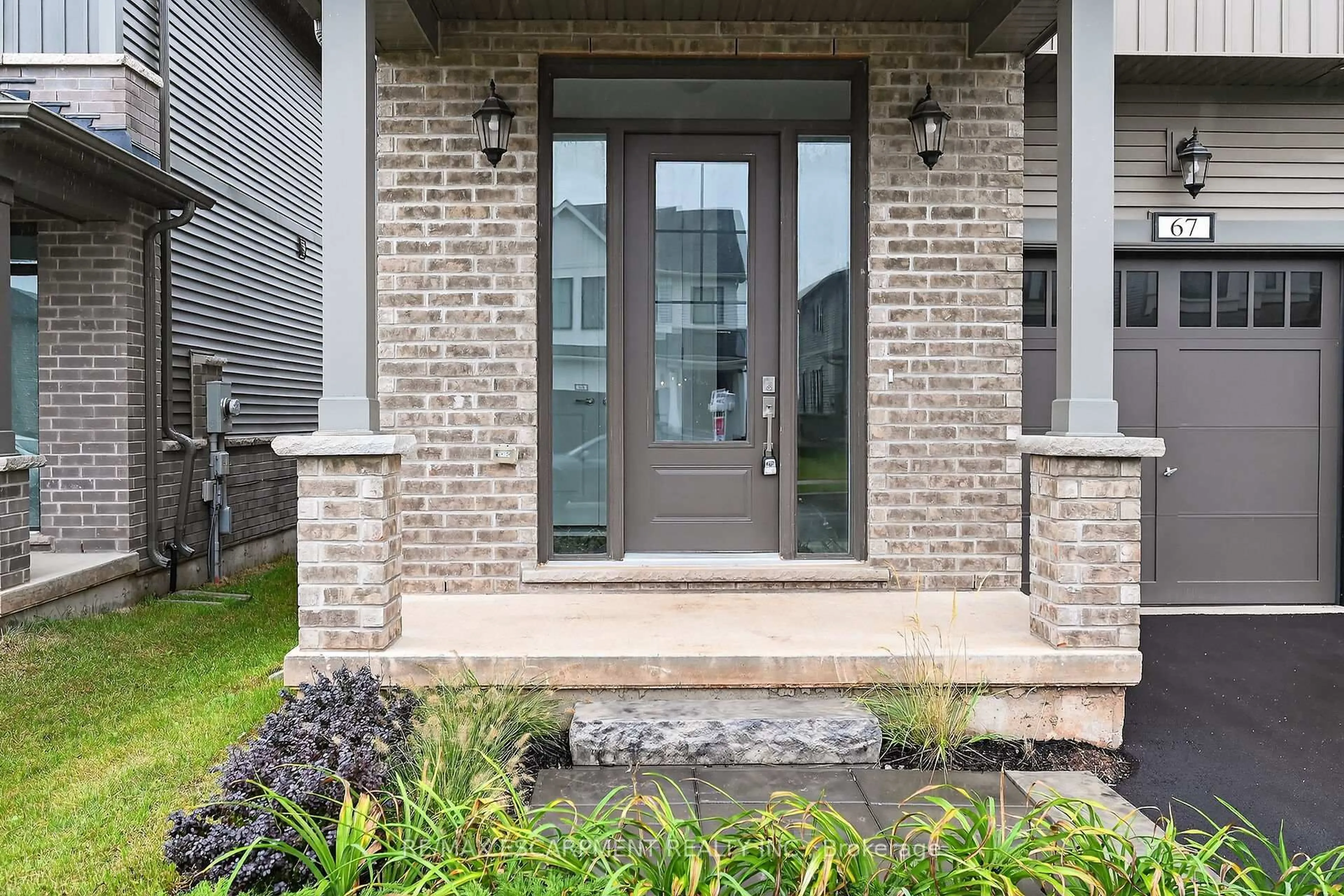 Unknown for 67 Starfire Cres, Hamilton Ontario L8E 0K8