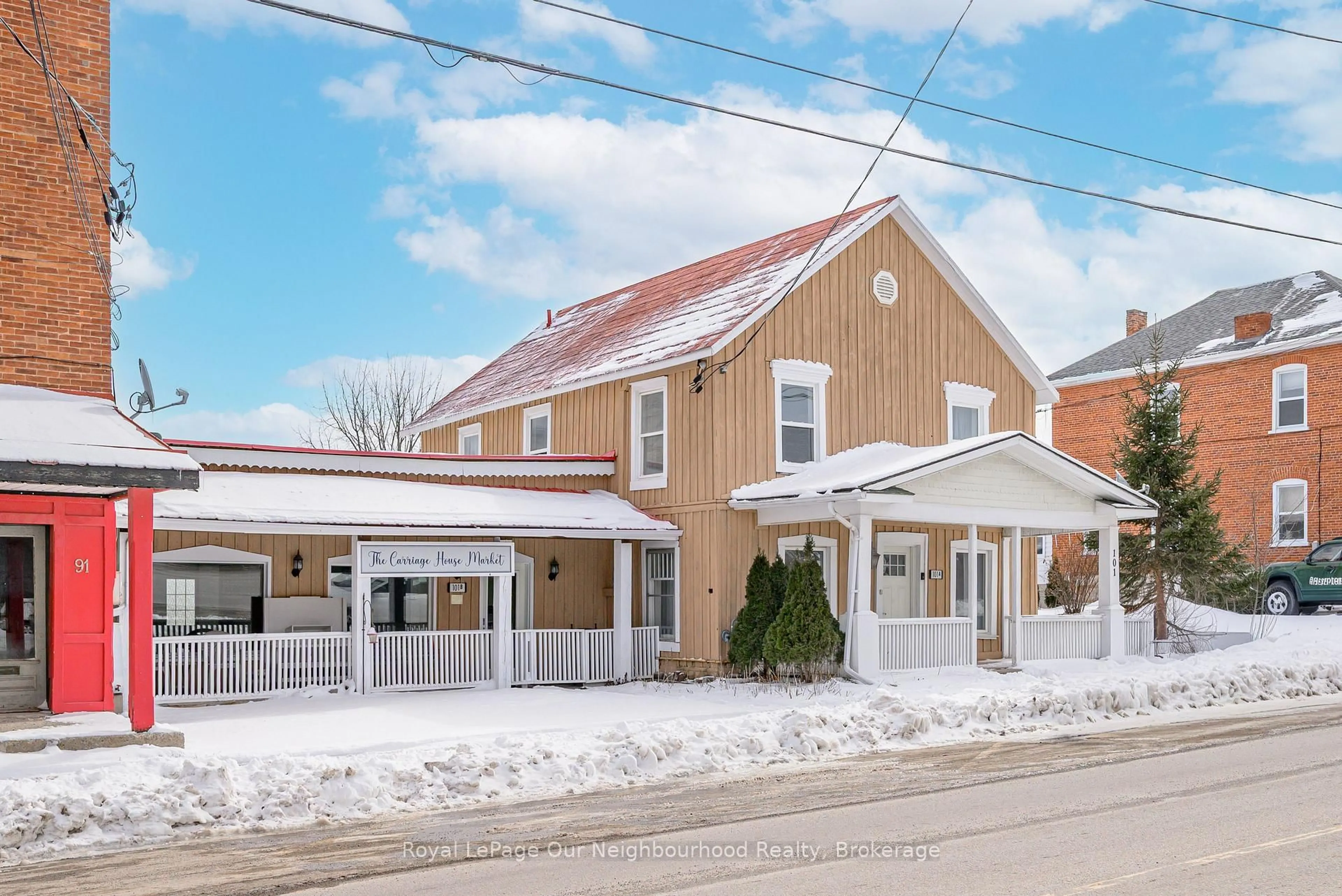 Patio, street for 101 Durham St, Madoc Ontario K0K 2K0