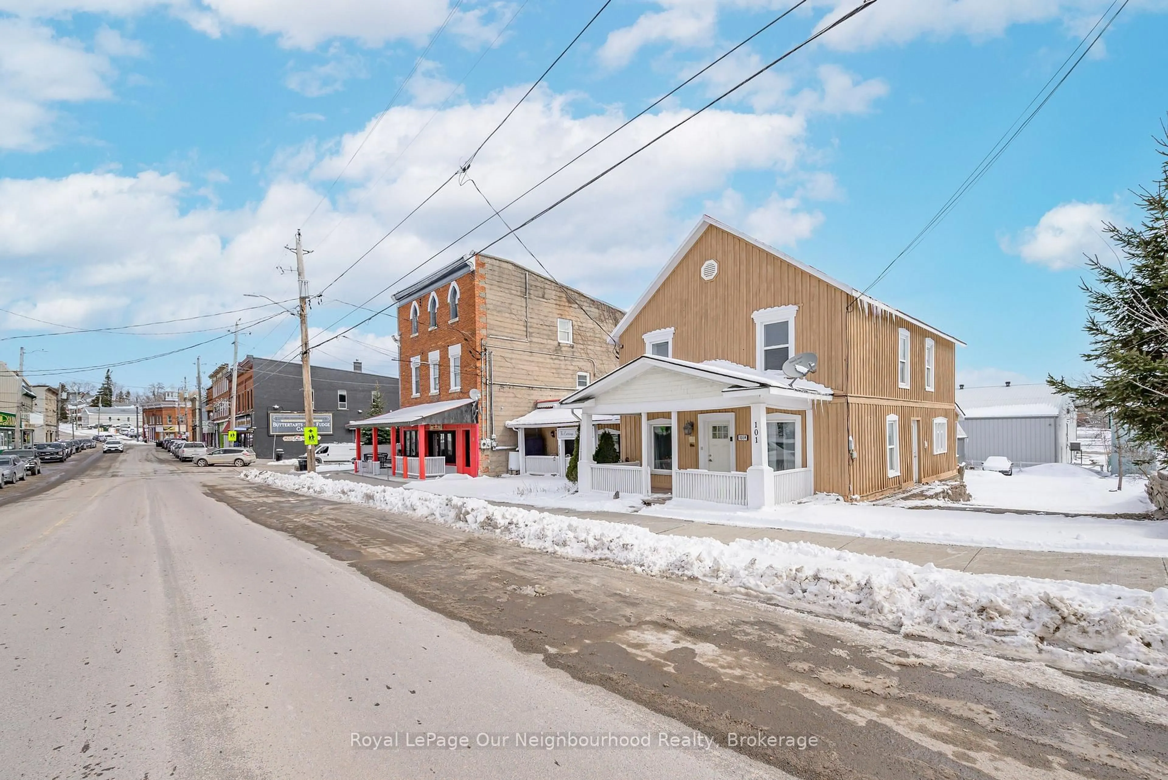 A pic from outside/outdoor area/front of a property/back of a property/a pic from drone, street for 101 Durham St, Madoc Ontario K0K 2K0