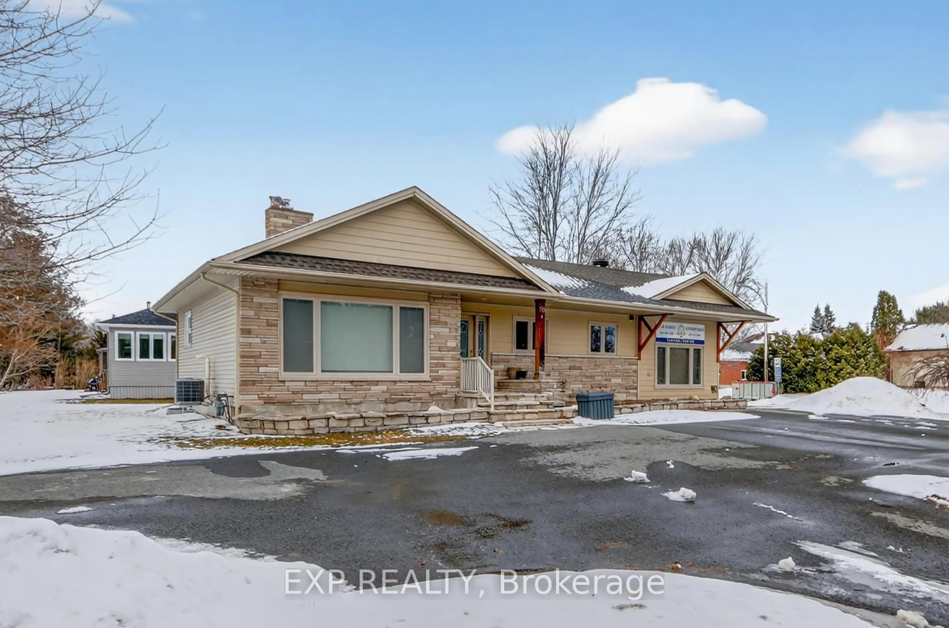 Unknown for 88 Craig St, Russell Ontario K4R 1A2