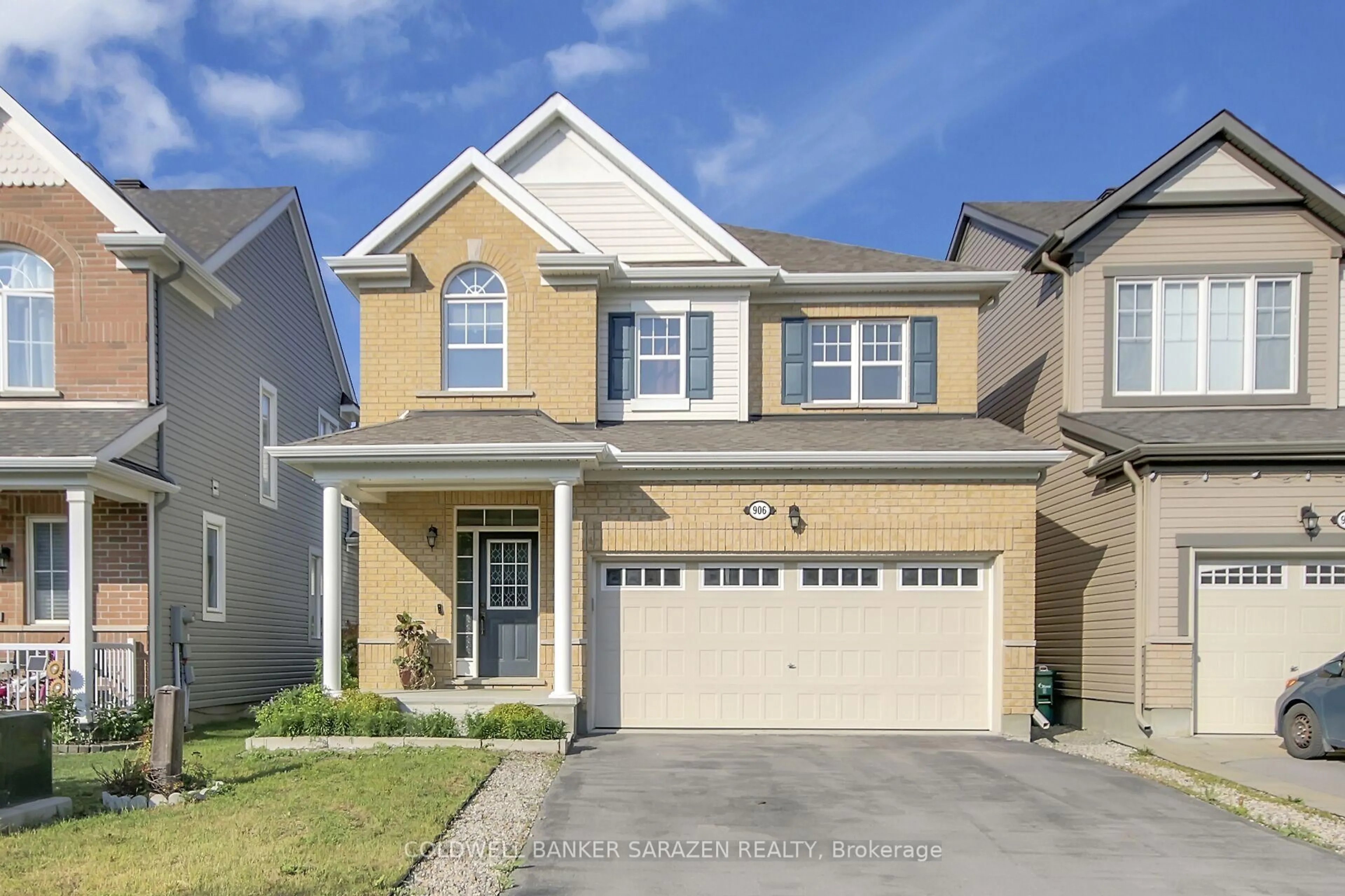 Home with vinyl exterior material, street for 906 Whimbrel Way, Ottawa Ontario K2J 6C5