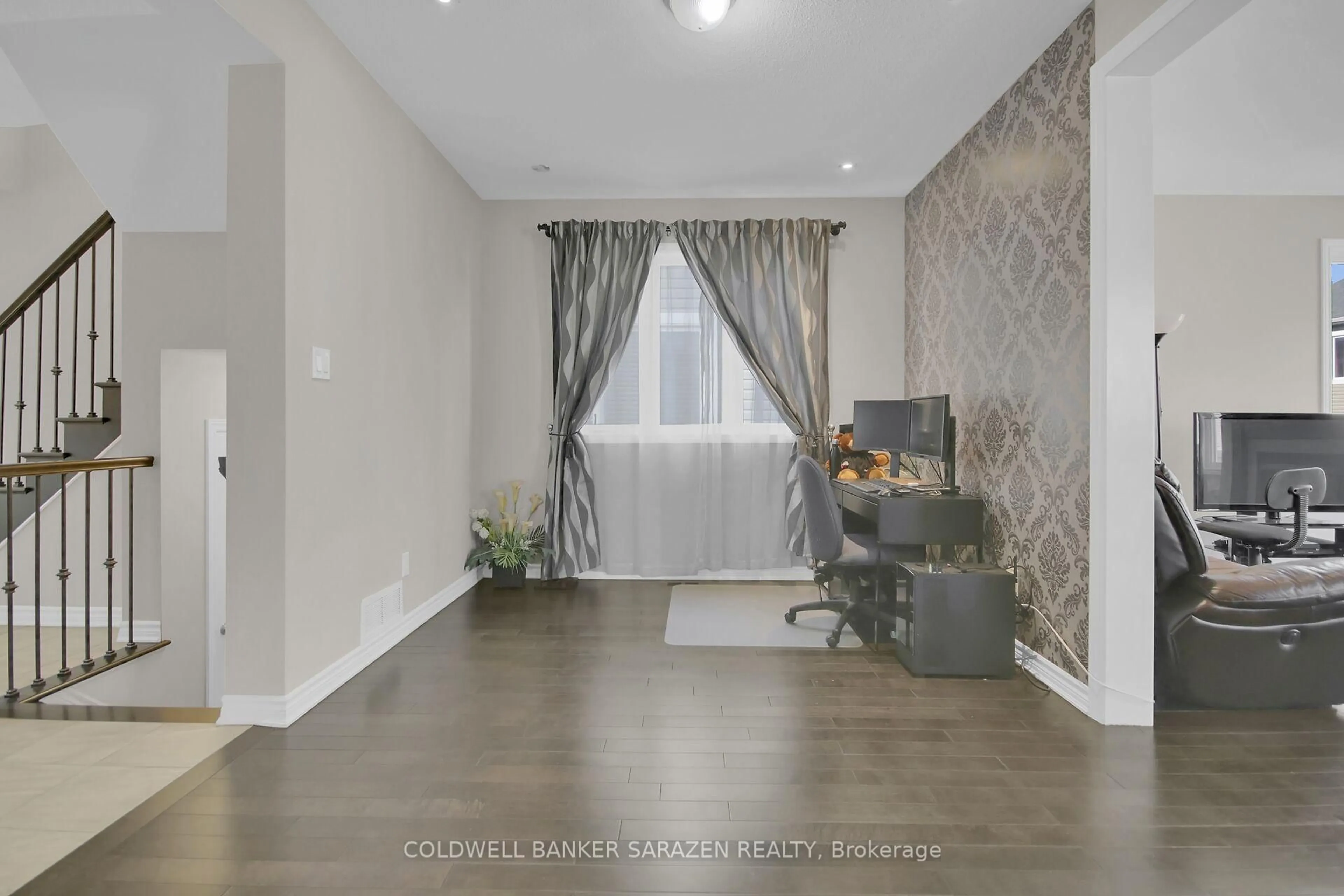 Unknown for 906 Whimbrel Way, Ottawa Ontario K2J 6C5