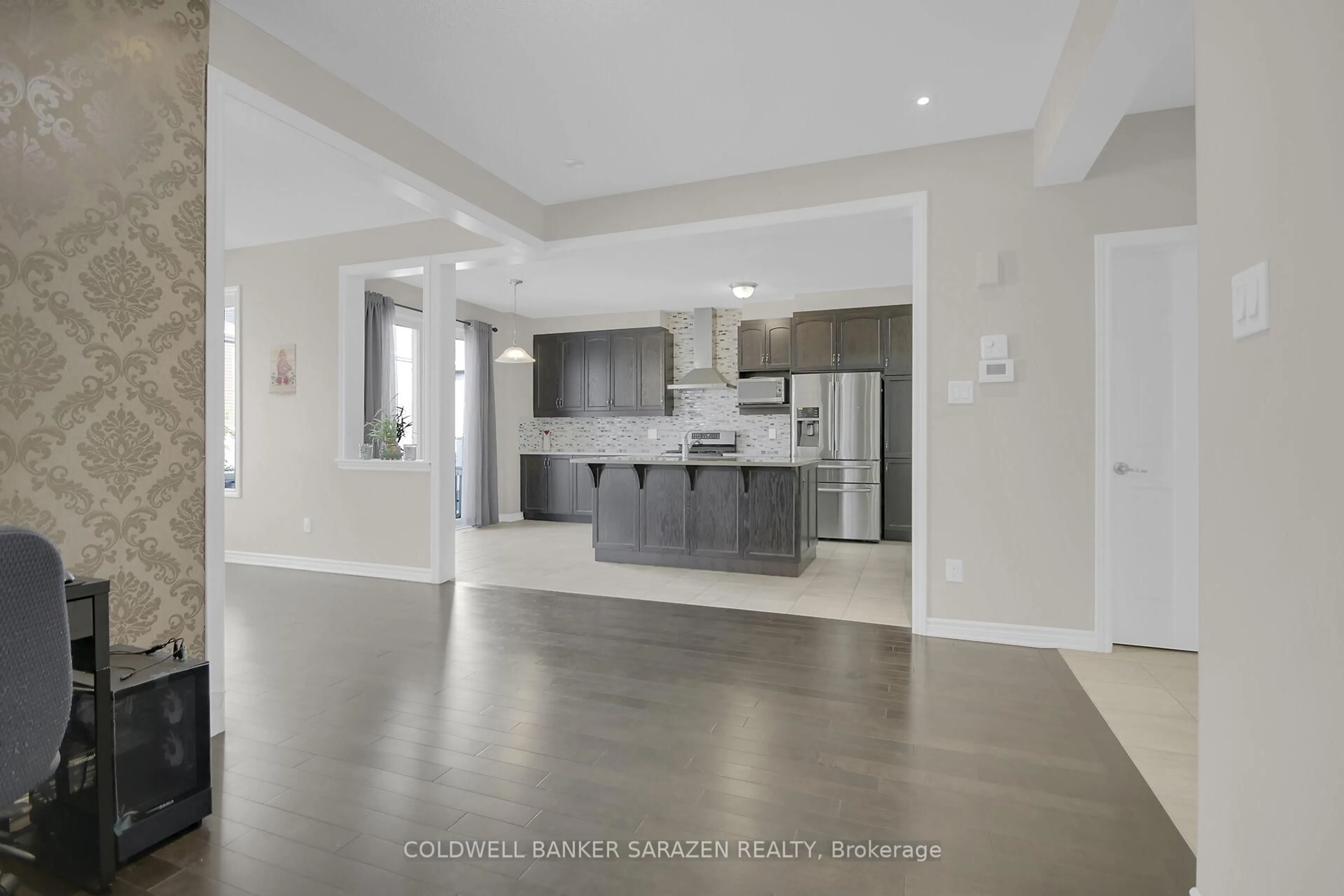 Open concept kitchen, unknown for 906 Whimbrel Way, Ottawa Ontario K2J 6C5