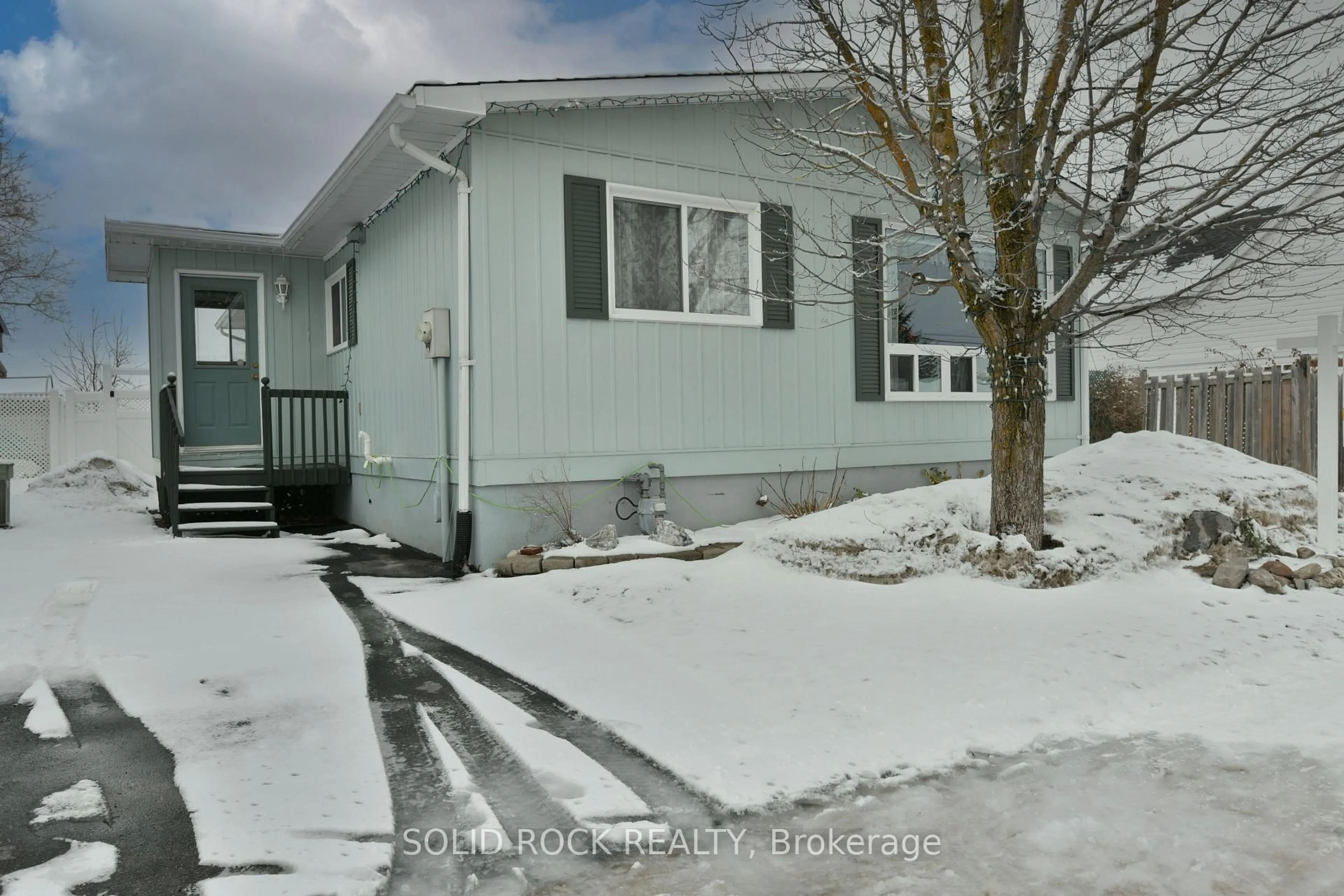 Unknown for 127 Edward St, Arnprior Ontario K7S 2X3