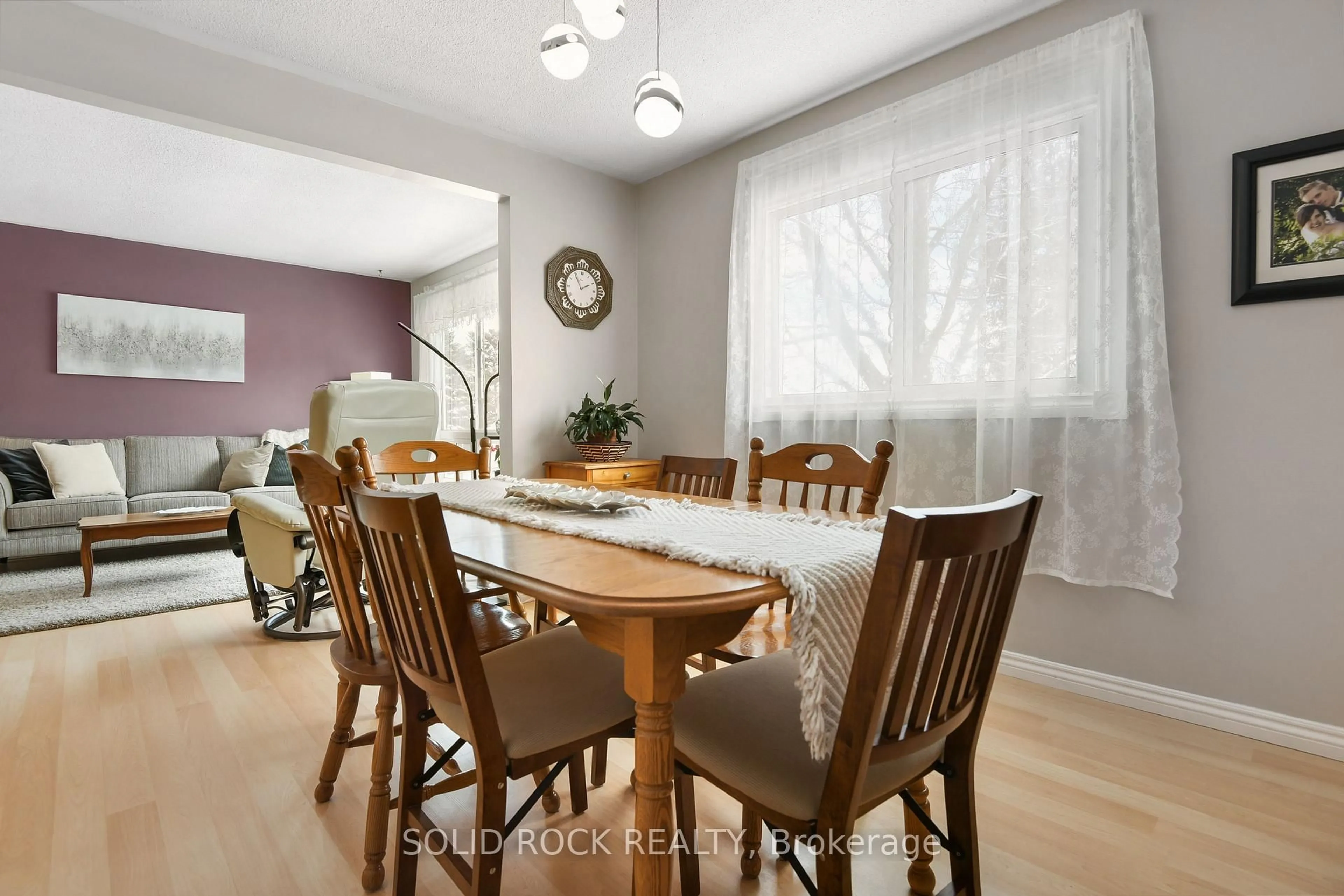 Unknown for 127 Edward St, Arnprior Ontario K7S 2X3