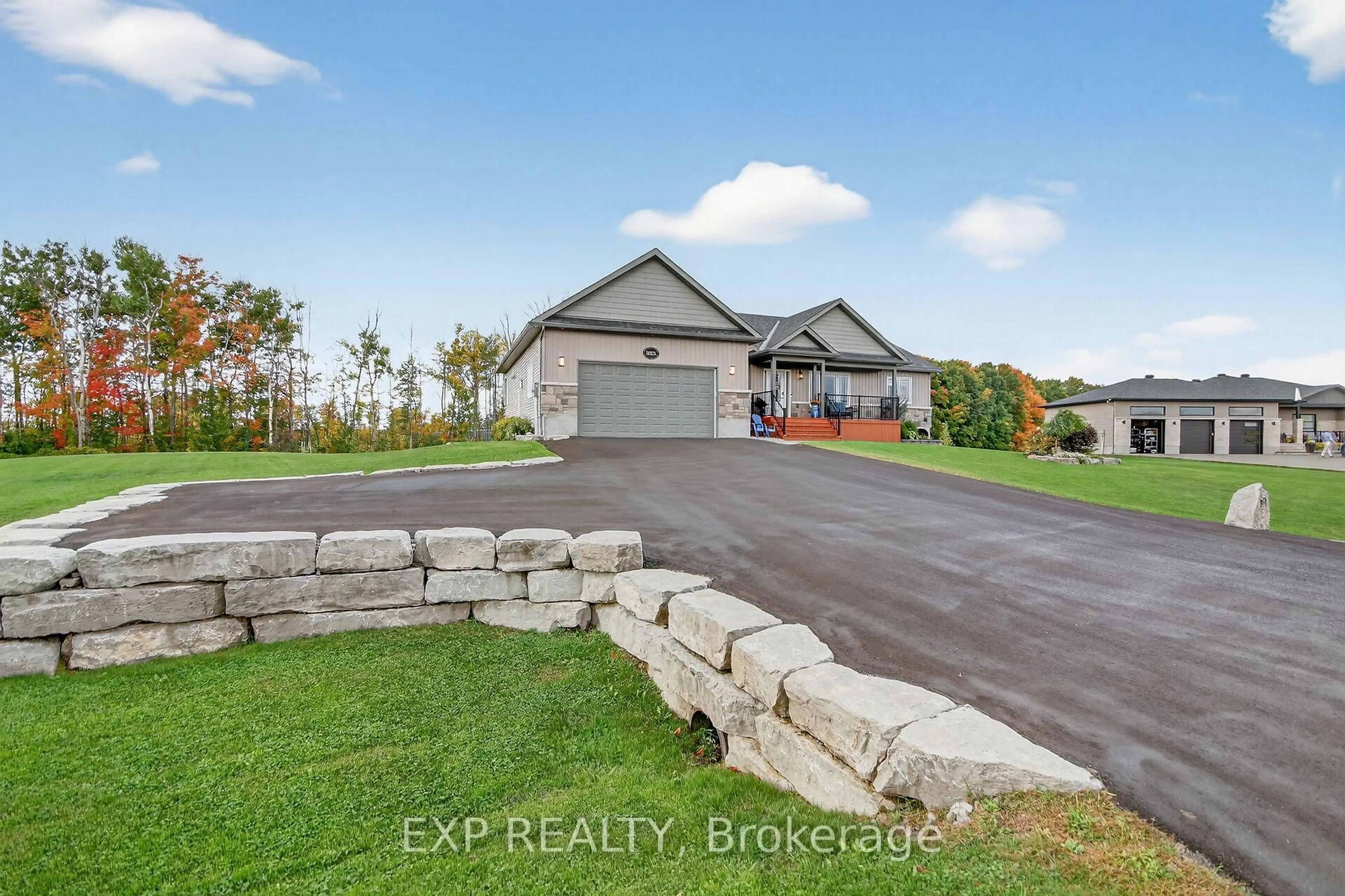 Unknown for 305 Moore Cres, North Grenville Ontario K0G 1J0