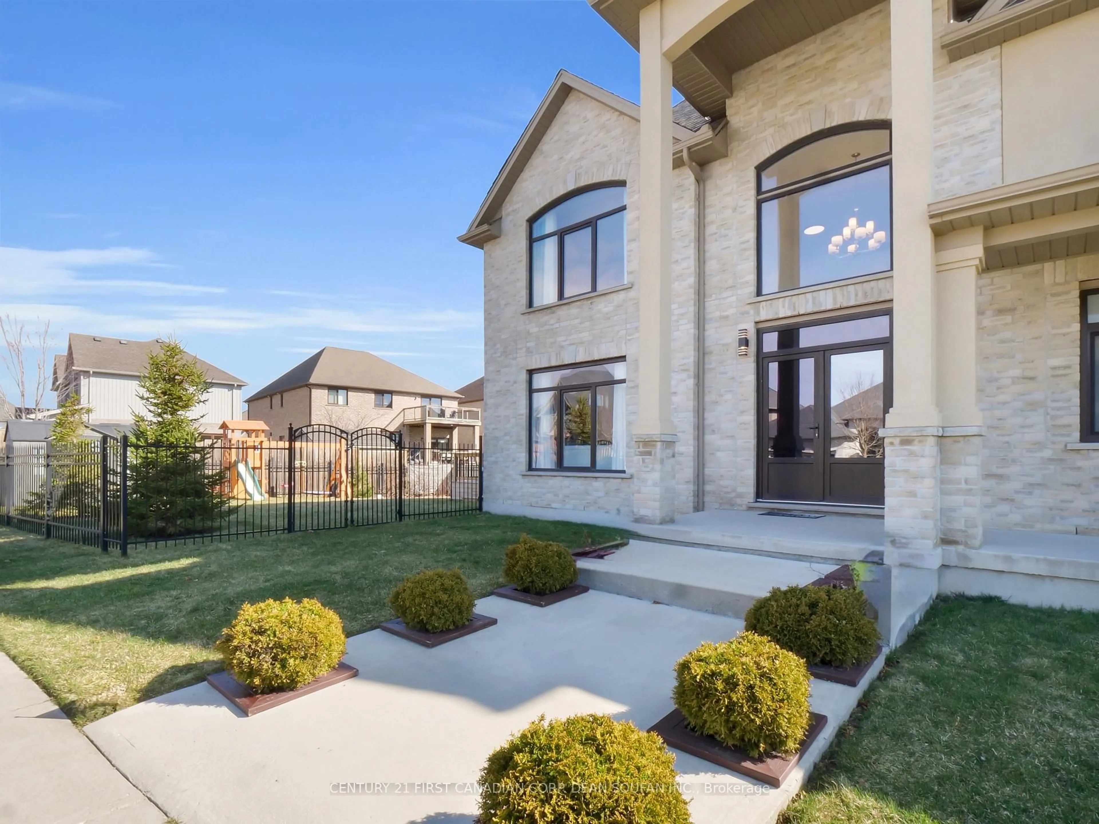 Home with brick exterior material, street for 702 Kleinburg Dr, London North Ontario N5X 0J8