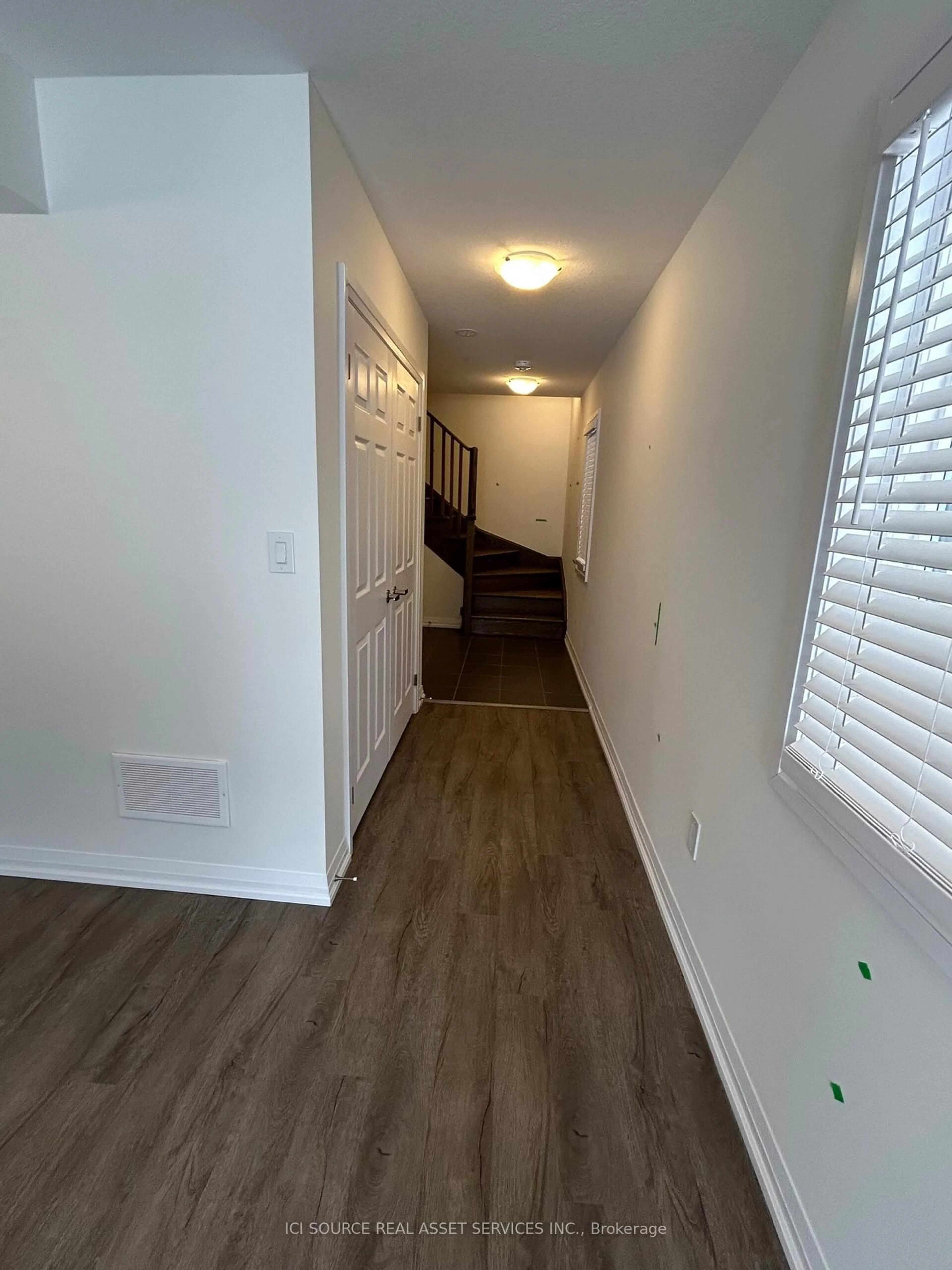 A pic of a room for 8 Kensington Rd, Haldimand Ontario N3W 0J9