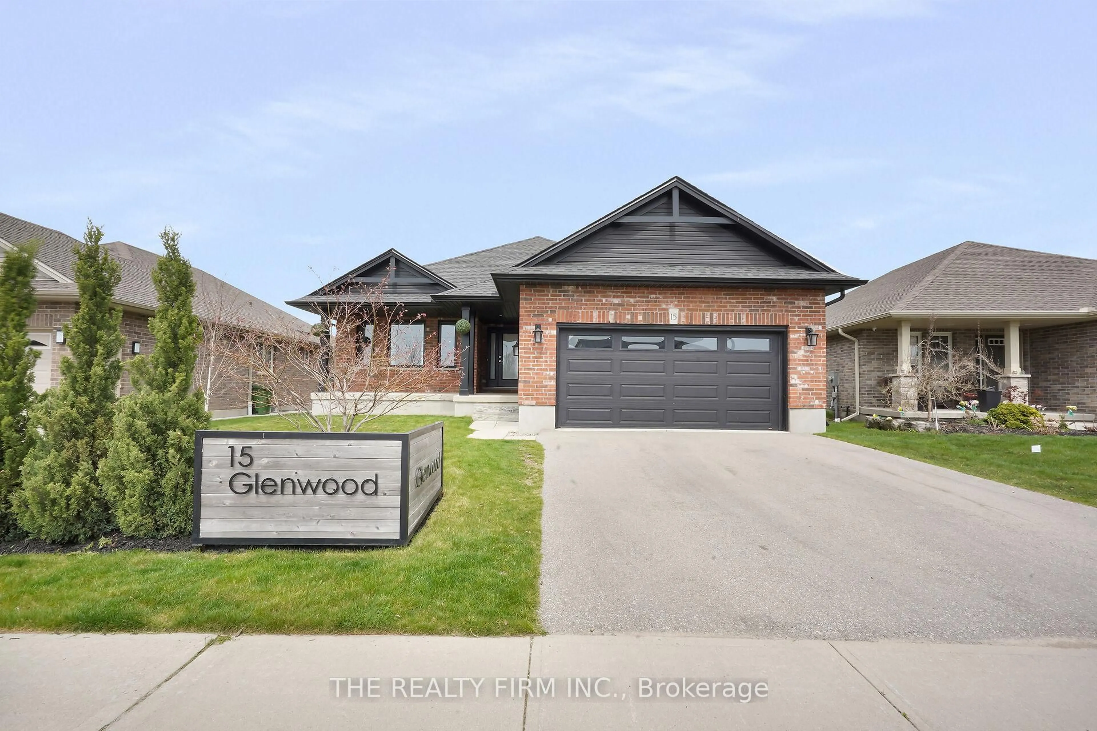 Home with brick exterior material, street for 15 Glenwood St, St. Thomas Ontario N5R 0G9
