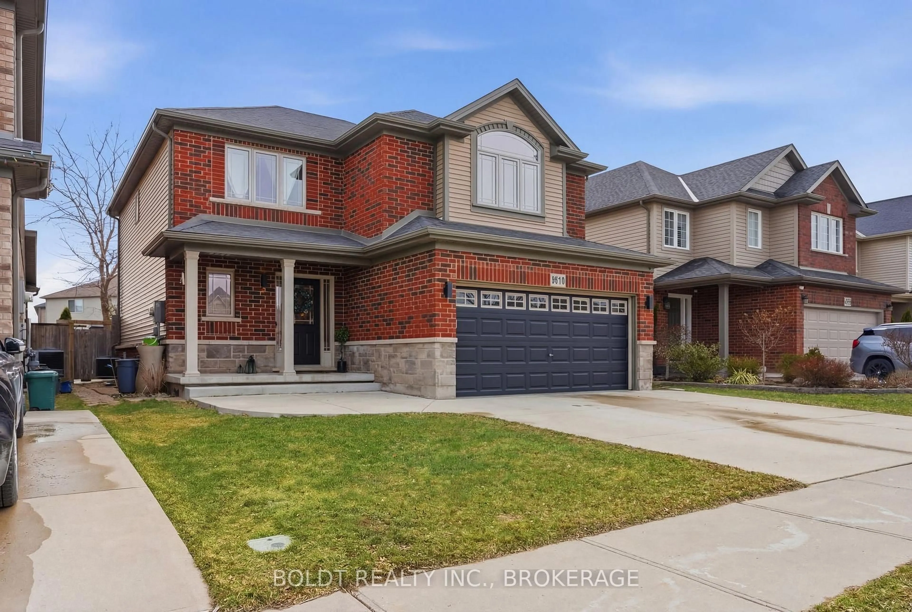 Home with brick exterior material, street for 4870 Allan Crt, Lincoln Ontario L0R 1B3