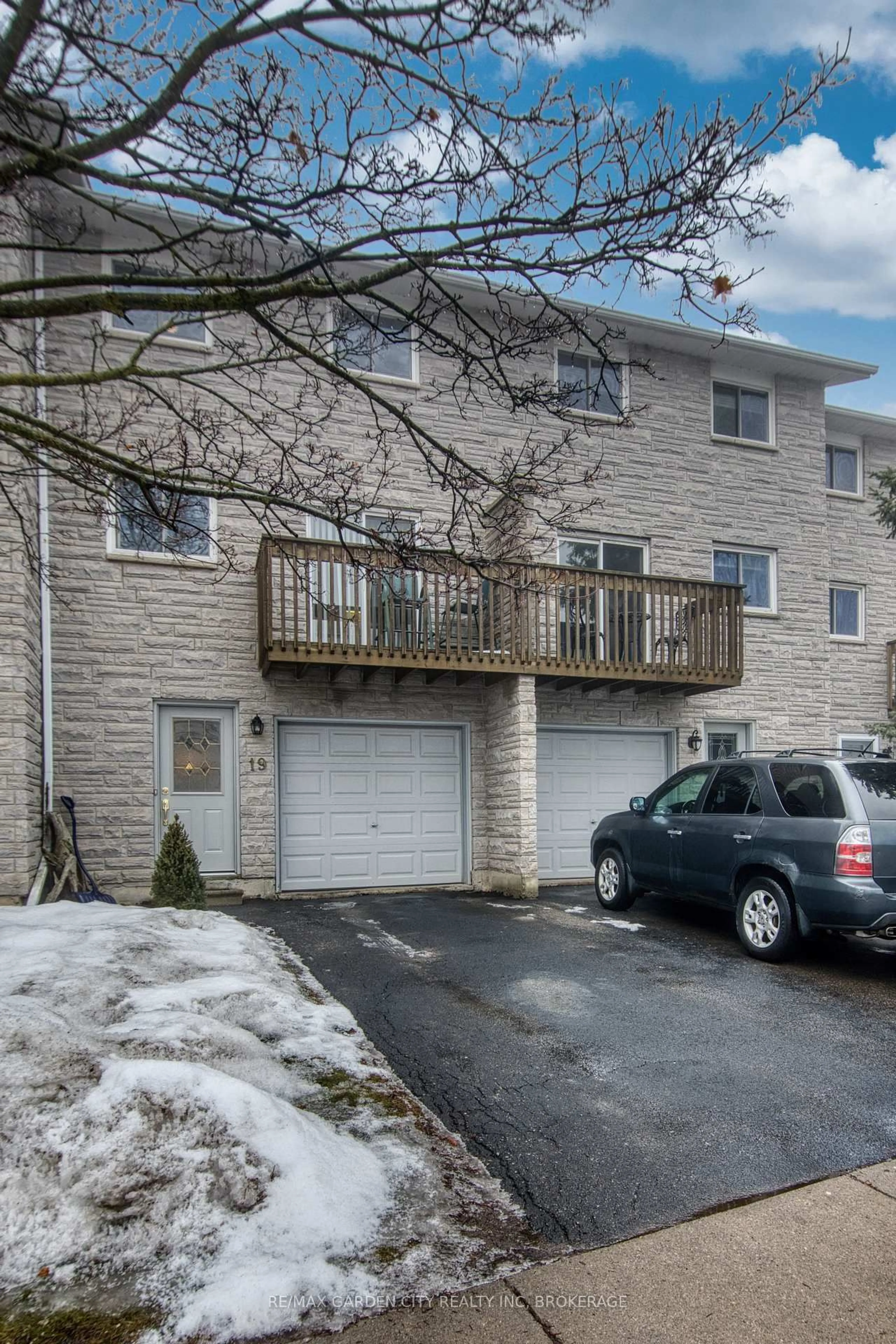 Unknown for 1155 Paramount Dr #19, Hamilton Ontario L8J 2N3