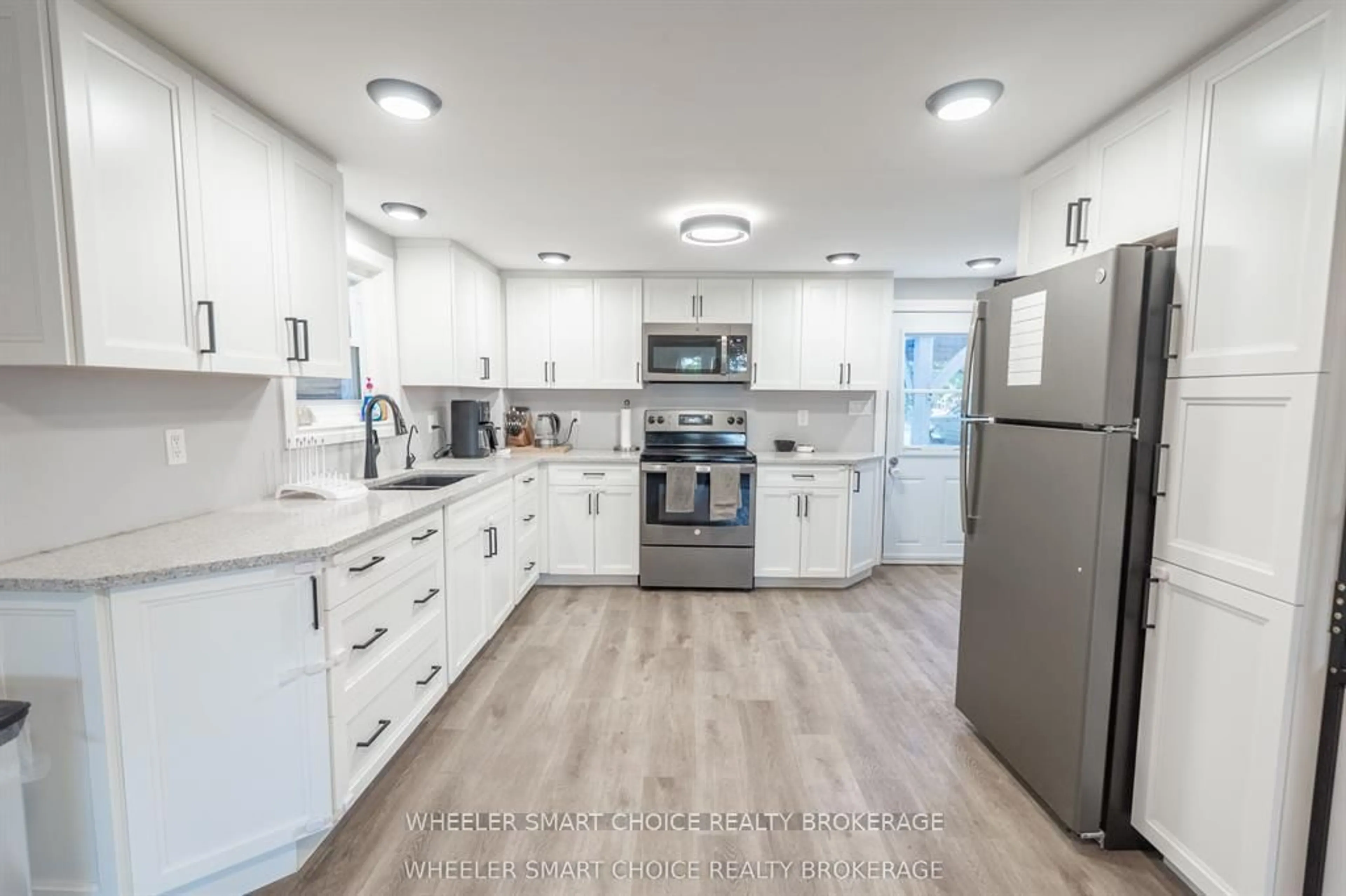 Open concept kitchen, unknown for 15904 Manning Rd, South Stormont Ontario K0C 1M0