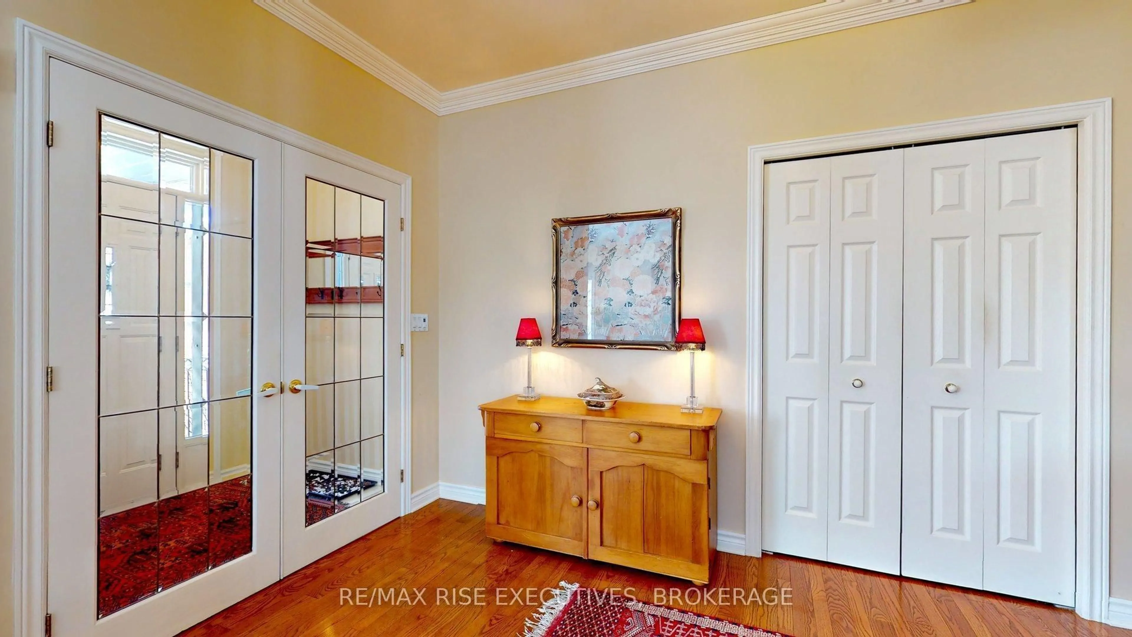 Indoor entryway for 36 Kenwoods Circ, Kingston Ontario K7K 6Y1