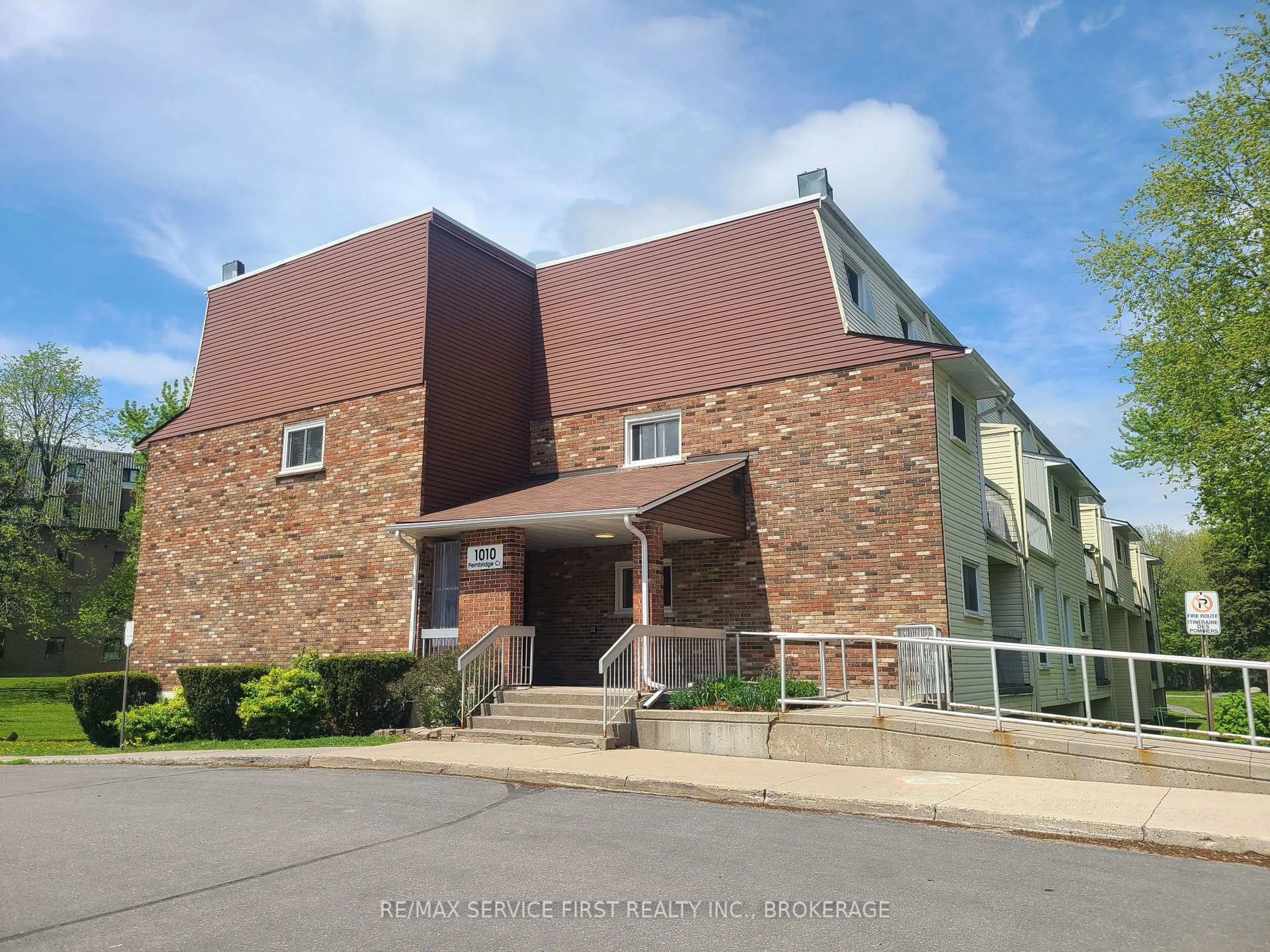 Unknown for 1010 Pembridge Cres #103, Kingston Ontario K7P 1A3