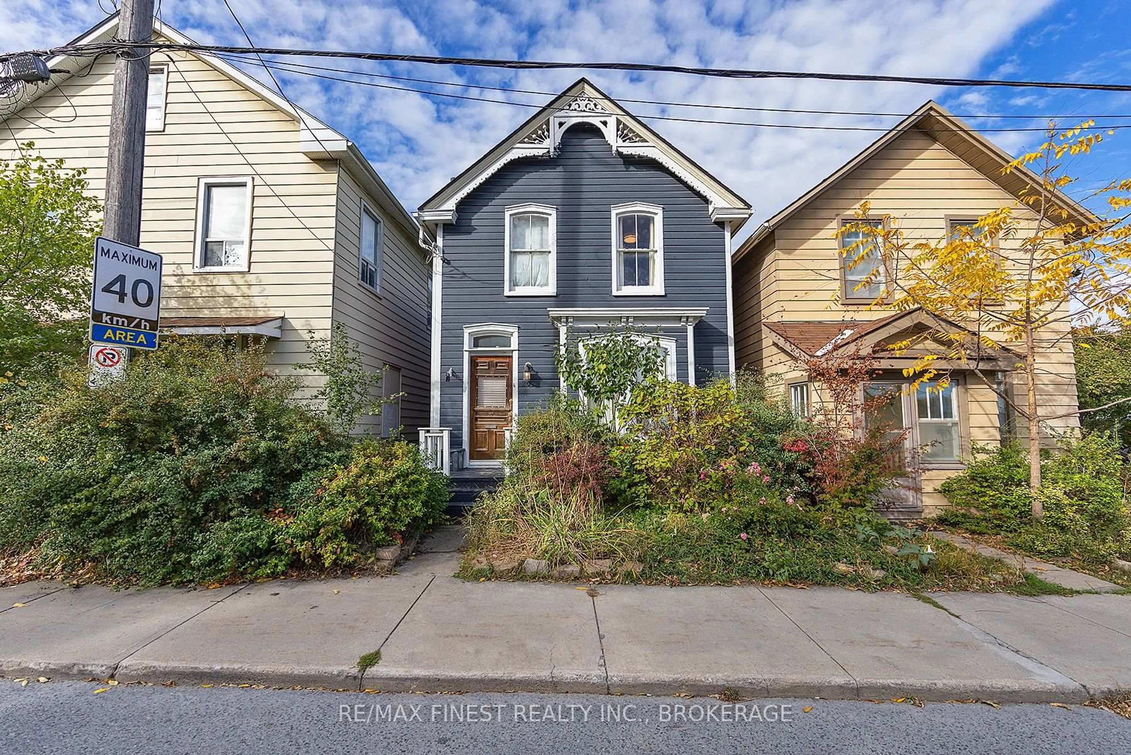 Unknown for 202 Montreal St, Kingston Ontario K7K 3G4