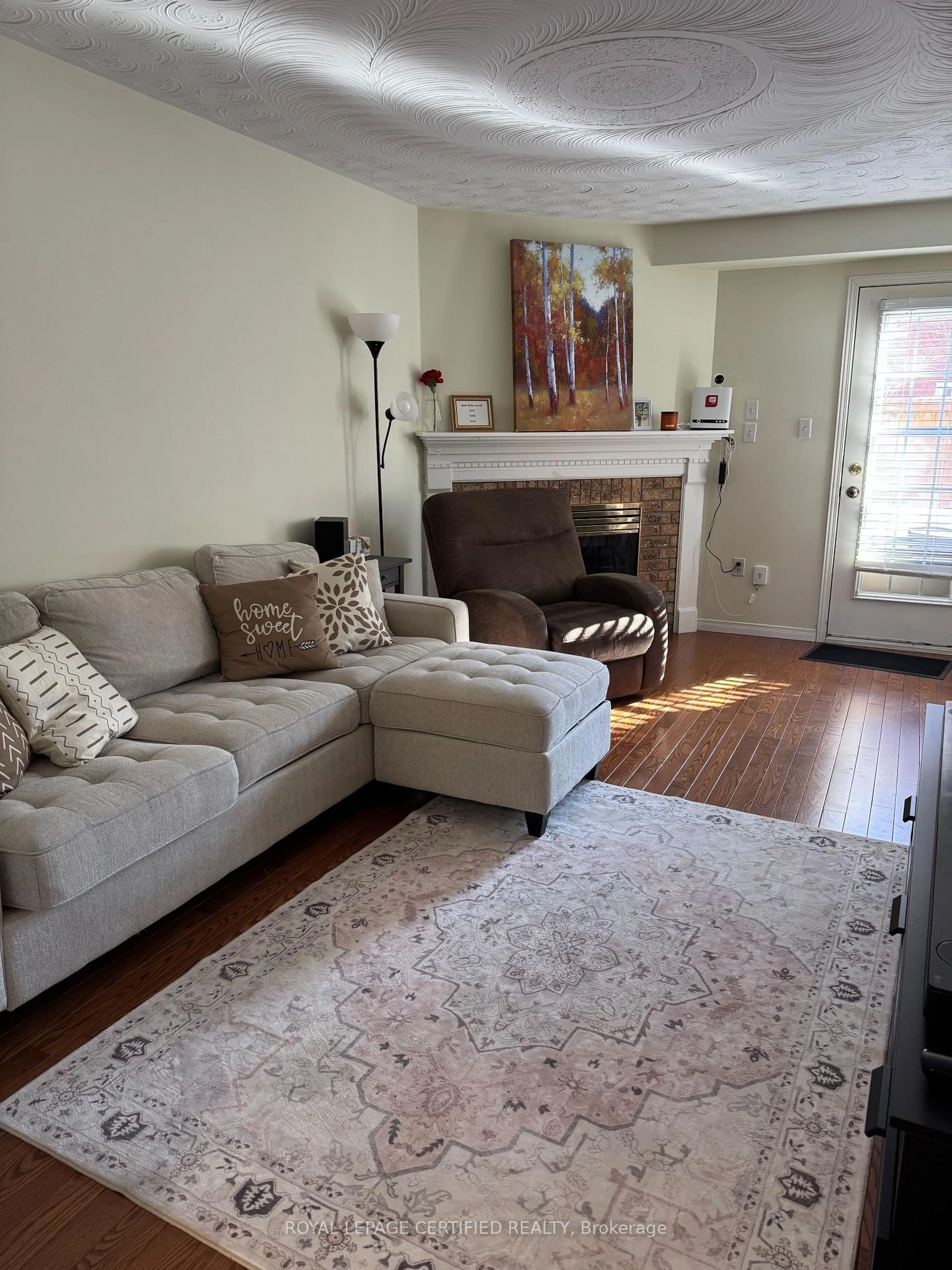 Living room with furniture, unknown for 255 Mount Albion Rd #7, Hamilton Ontario L8K 6P7