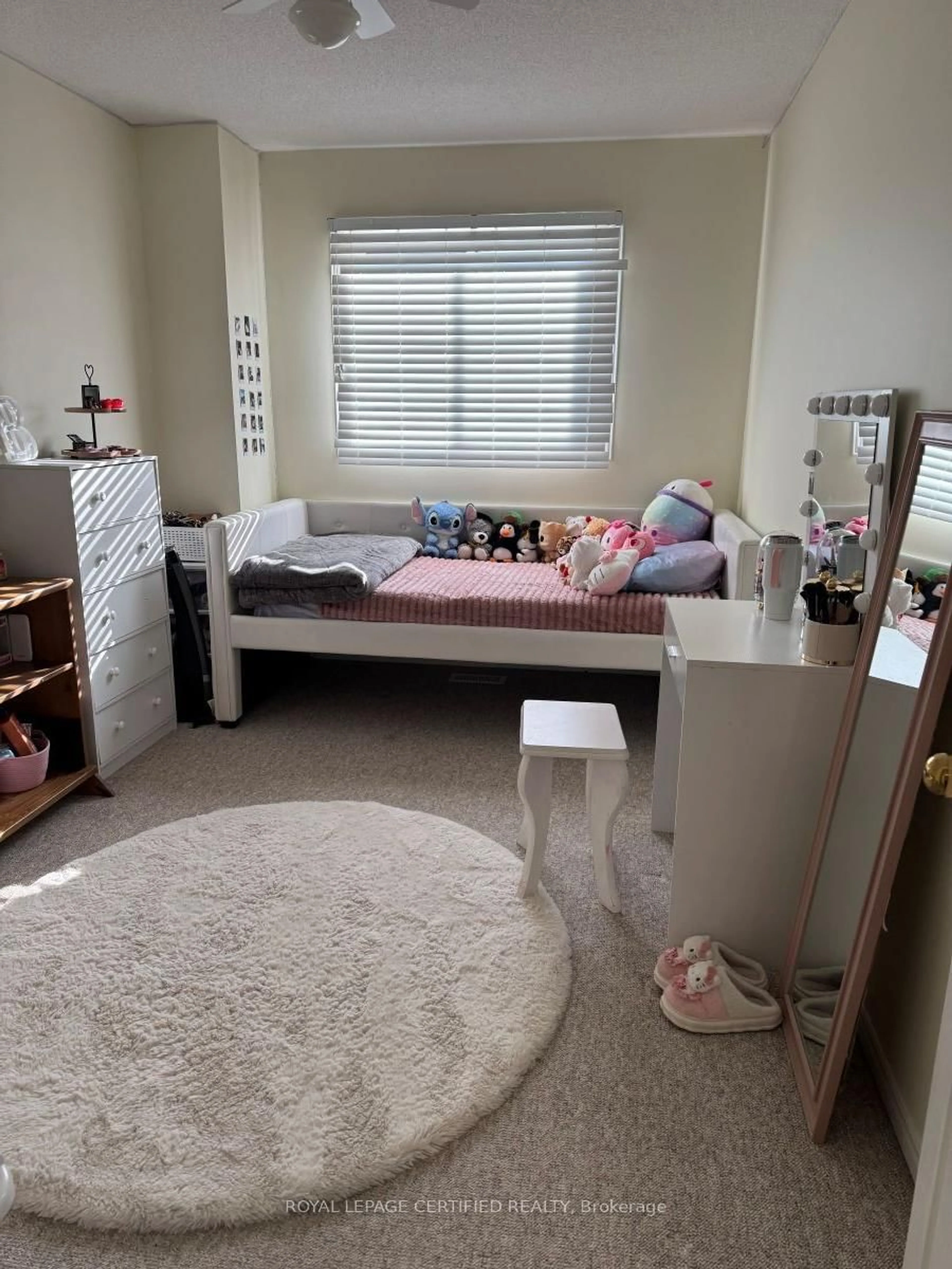 A pic of a room for 255 Mount Albion Rd #7, Hamilton Ontario L8K 6P7