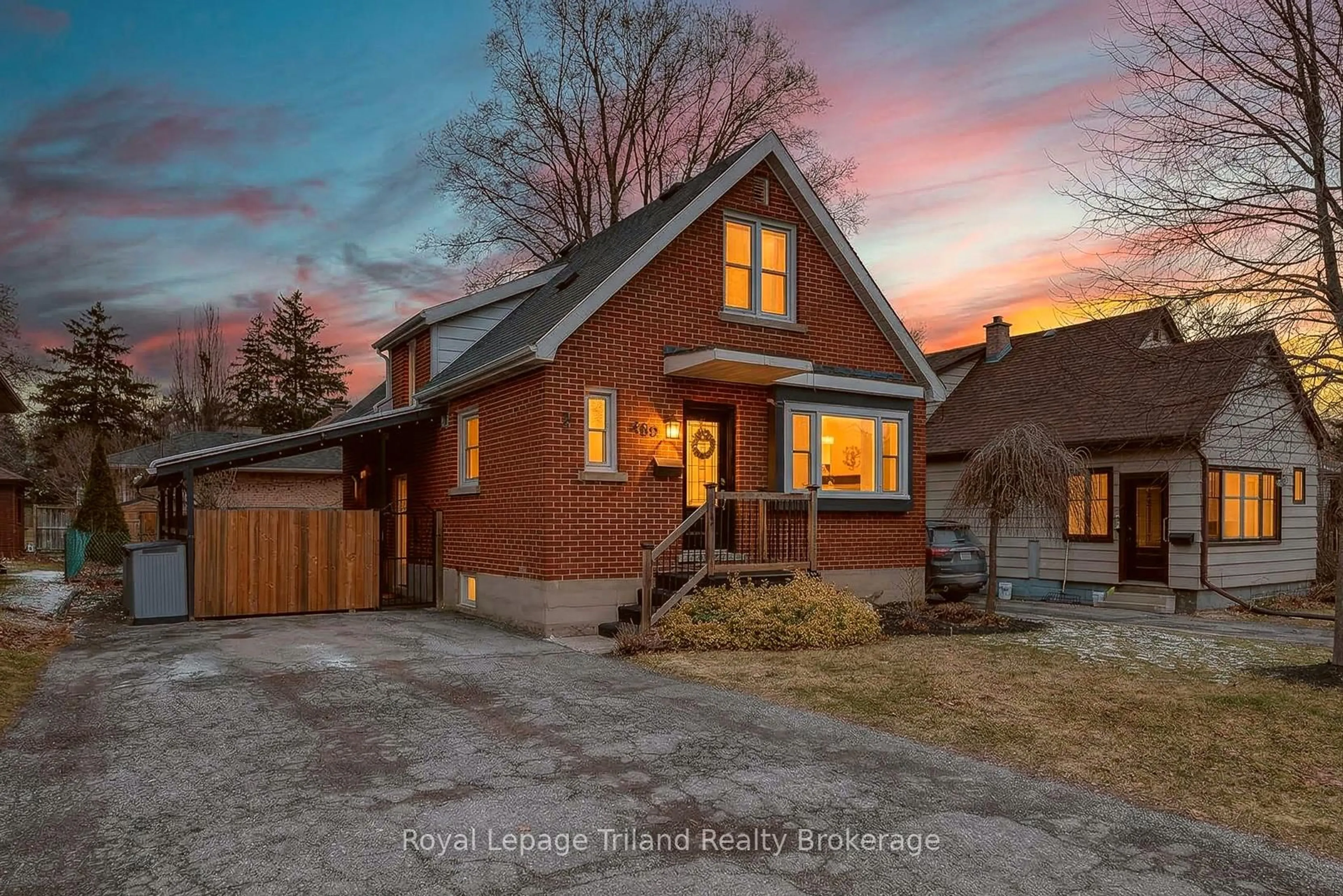 Home with brick exterior material, street for 449 Brant St, Woodstock Ontario N4S 5J3