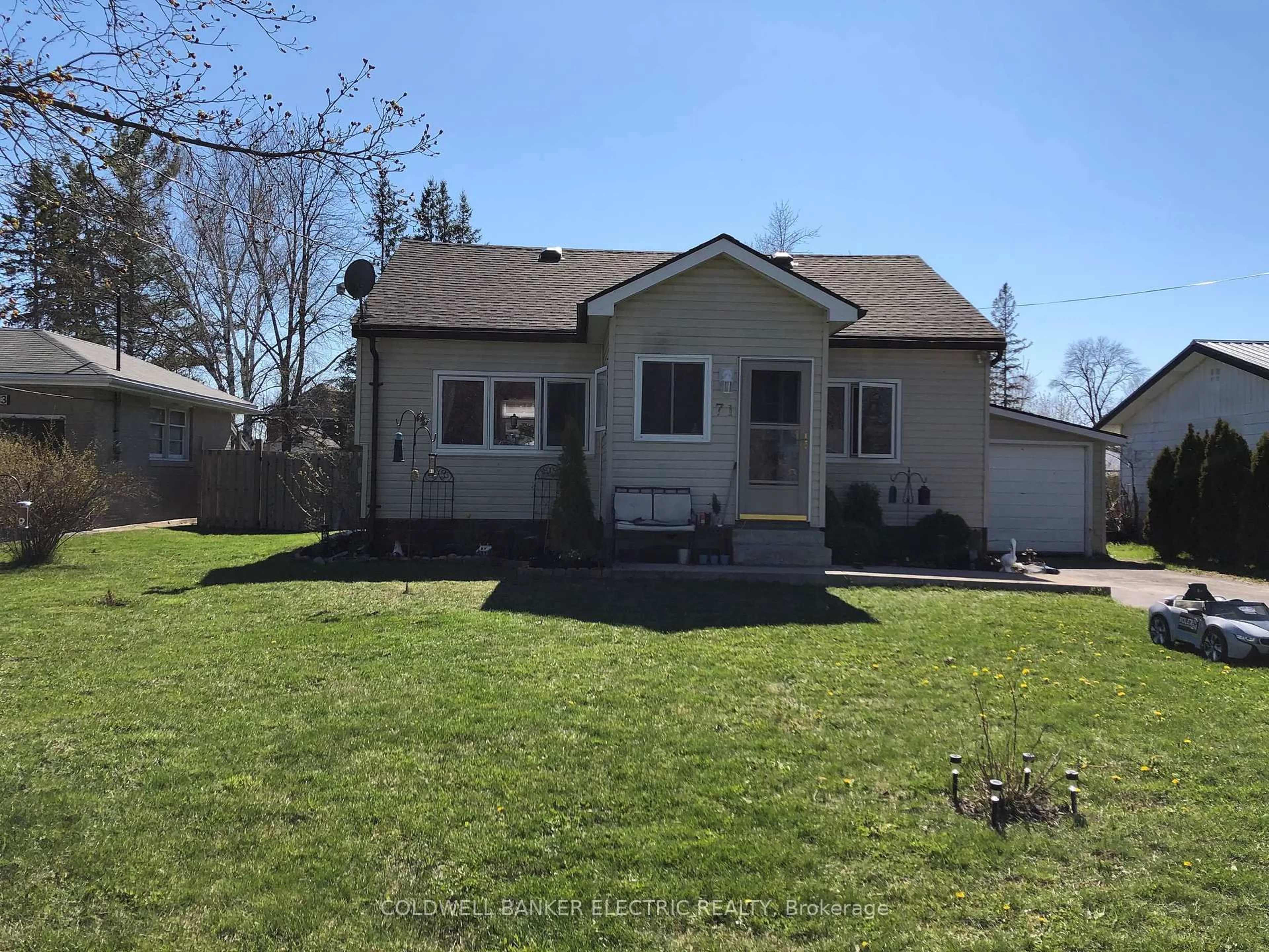 Home with vinyl exterior material, street for 71 Bursthall St #PO box 677, Limoges Ontario K0K 2M0