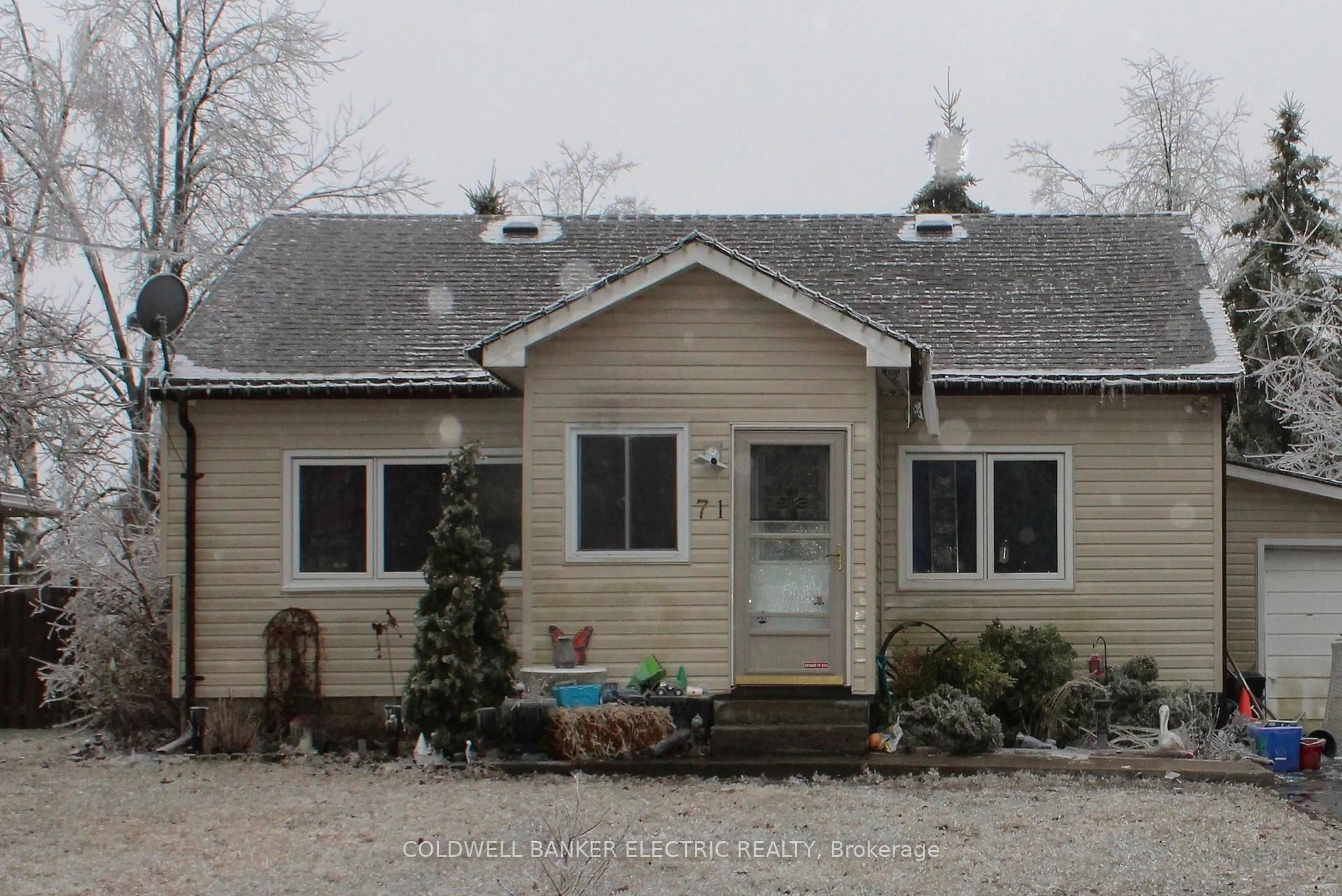 Home with vinyl exterior material, street for 71 Bursthall St #PO box 677, Limoges Ontario K0K 2M0