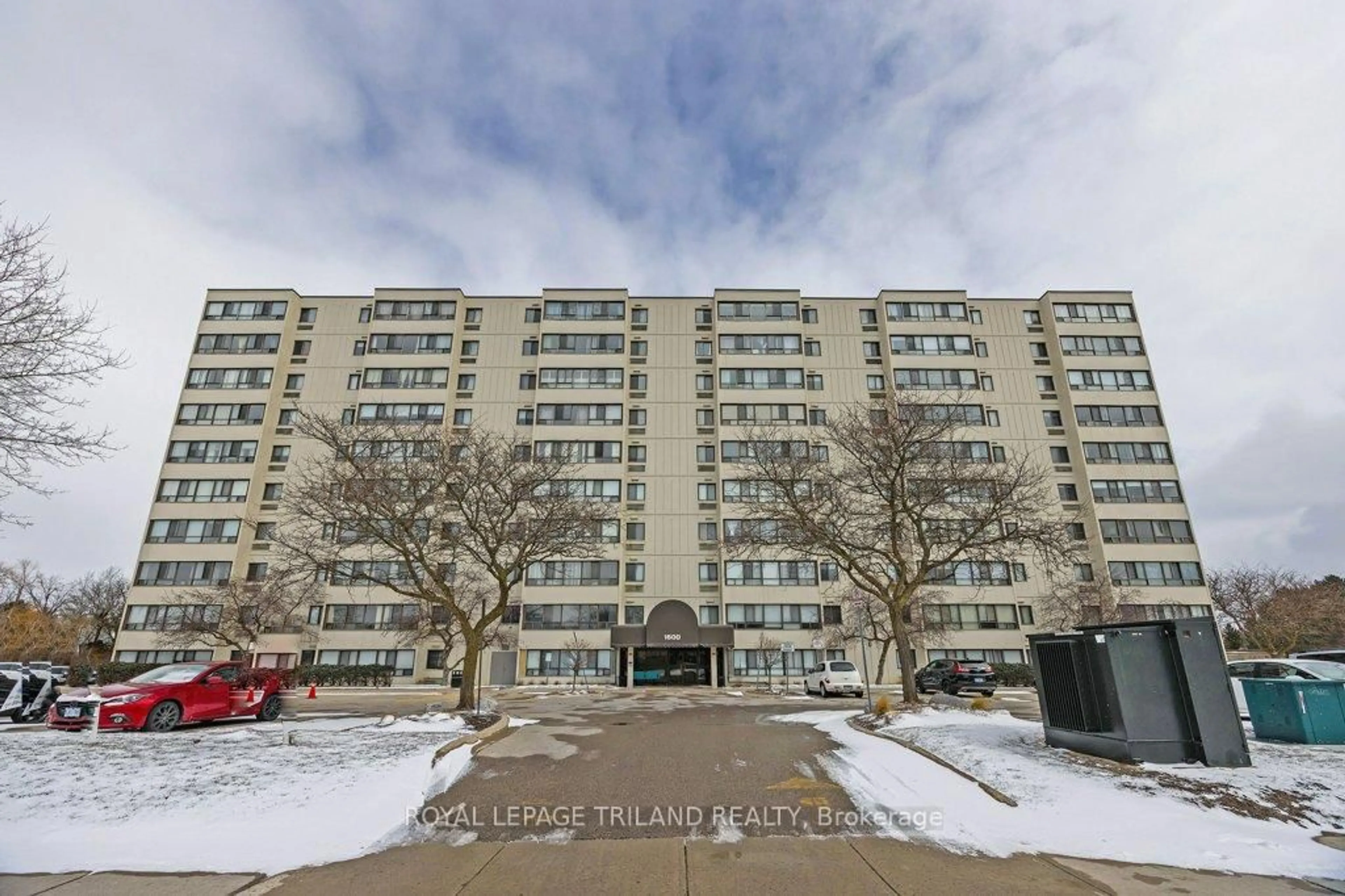 Unknown for 1600 Adelaide St #101, London North Ontario N5X 3H6