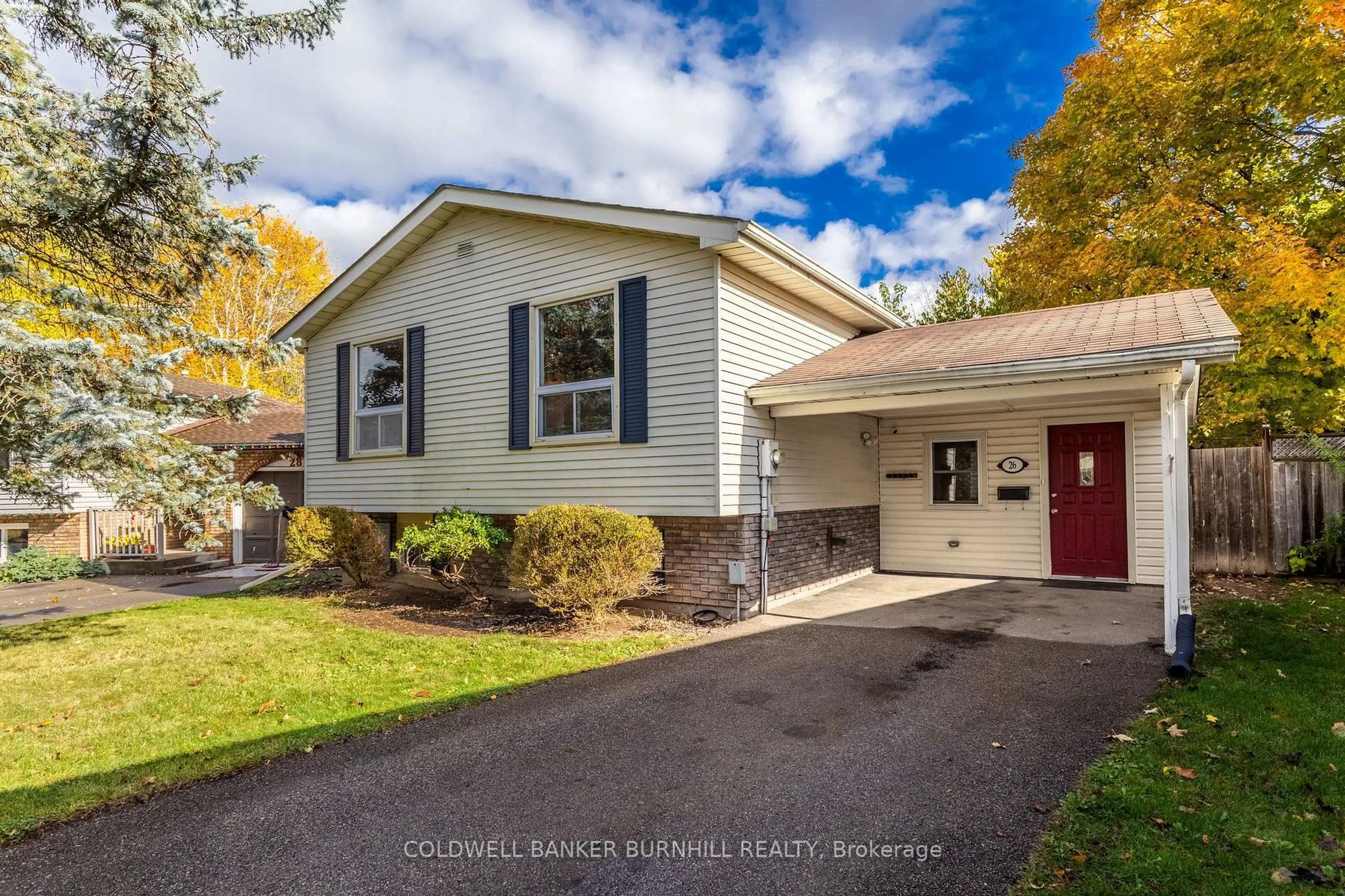 Home with vinyl exterior material, street for 26 October Pl, Brantford Ontario N3R 7B4