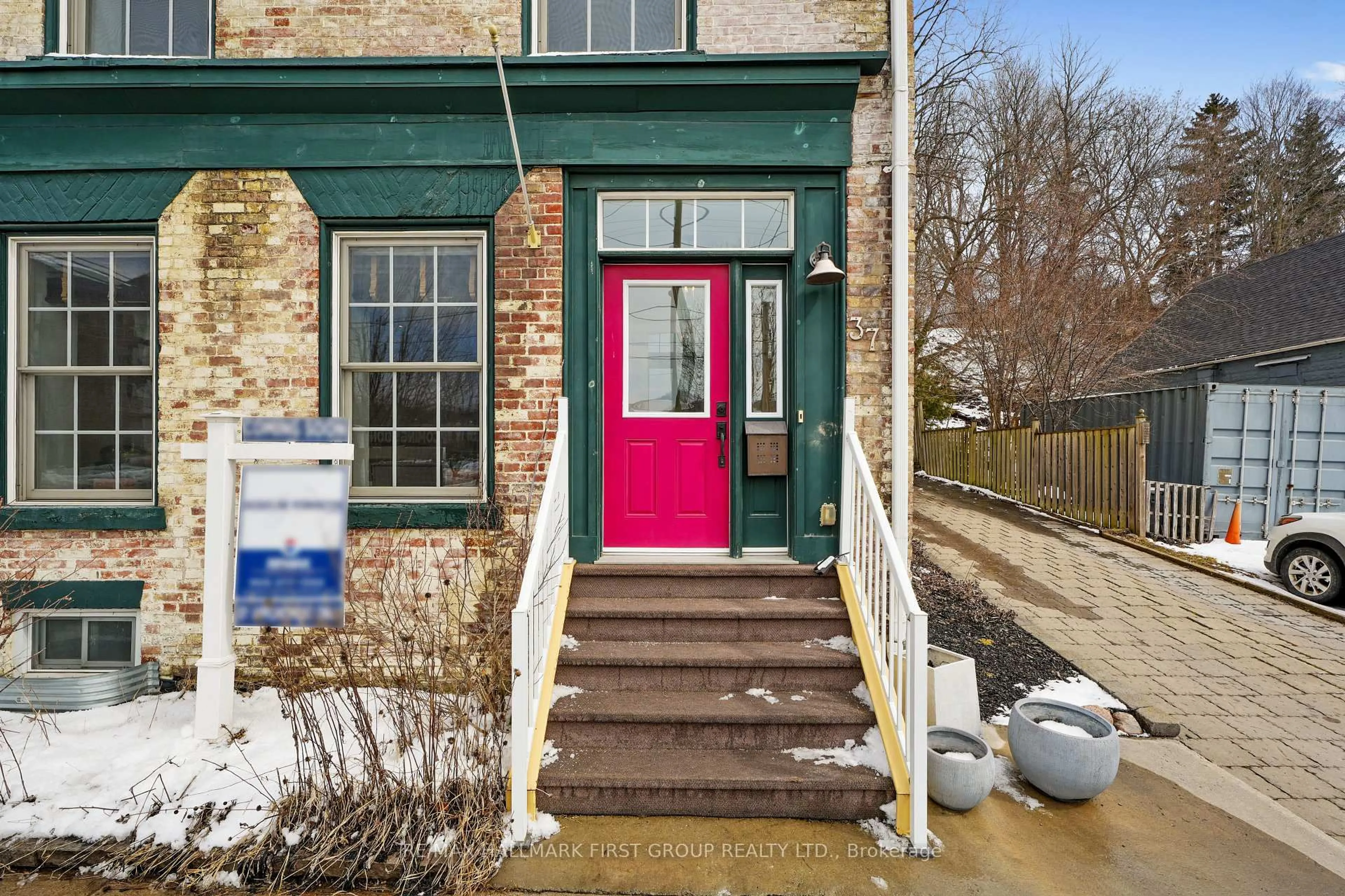 Unknown for 37 Mill St, Port Hope Ontario L1A 2T1