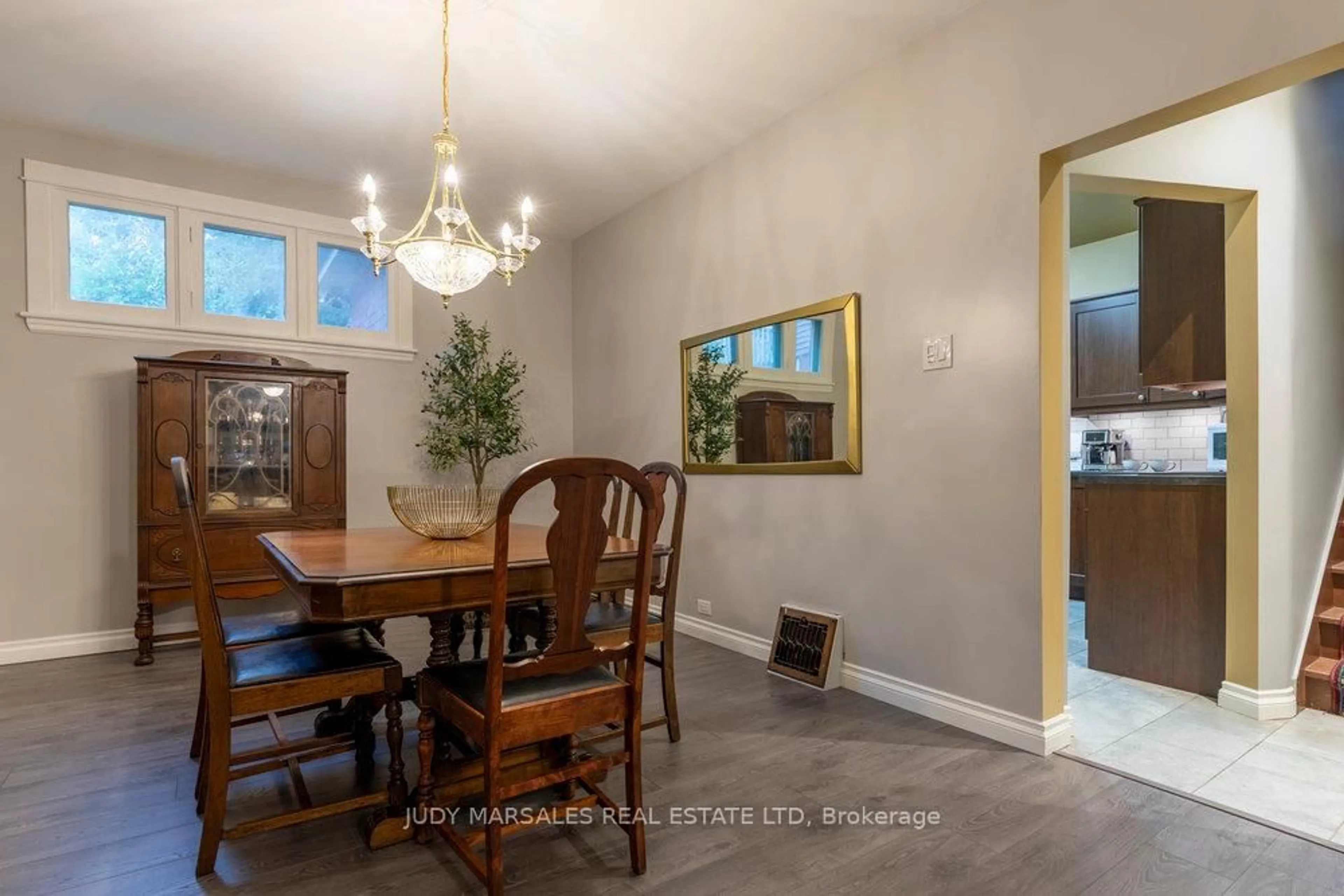 Dining room, unknown for 90 Blake St, Hamilton Ontario L8M 2S6