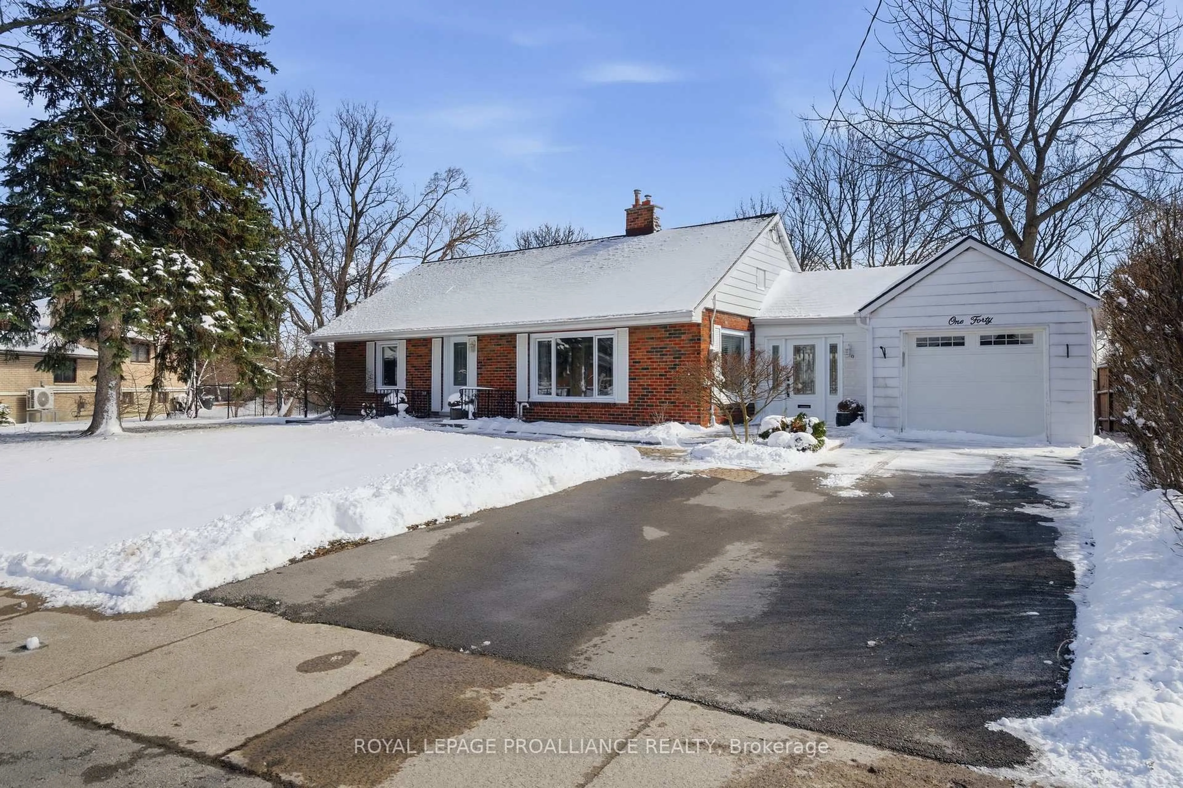 Unknown for 140 Hastings Dr, Belleville Ontario K8N 1J5