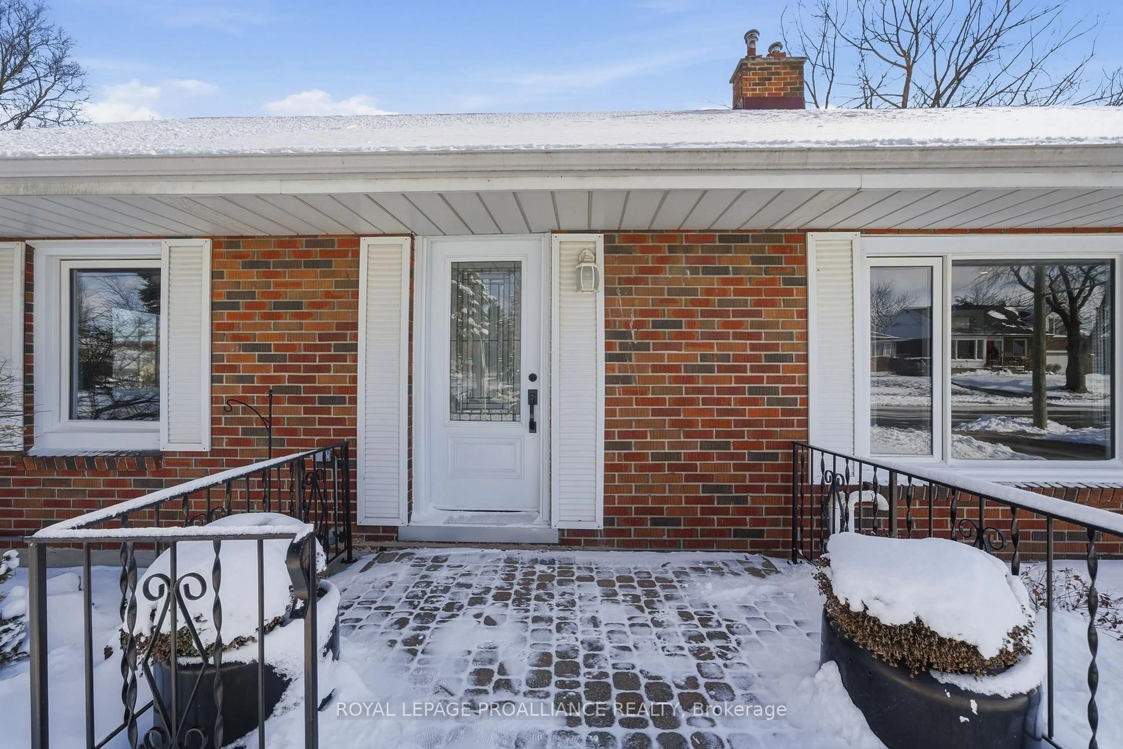 Unknown for 140 Hastings Dr, Belleville Ontario K8N 1J5