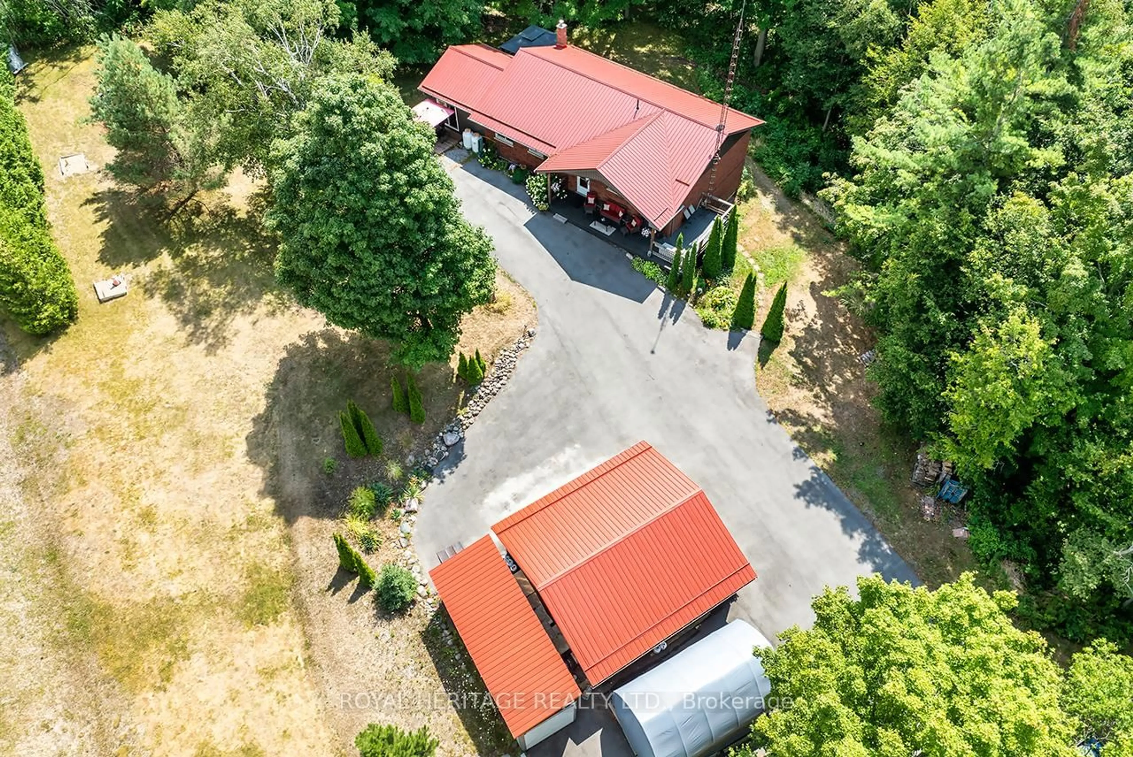 A pic from outside/outdoor area/front of a property/back of a property/a pic from drone, unknown for 601 Clouston Rd, Alnwick/Haldimand Ontario K0K 1C0