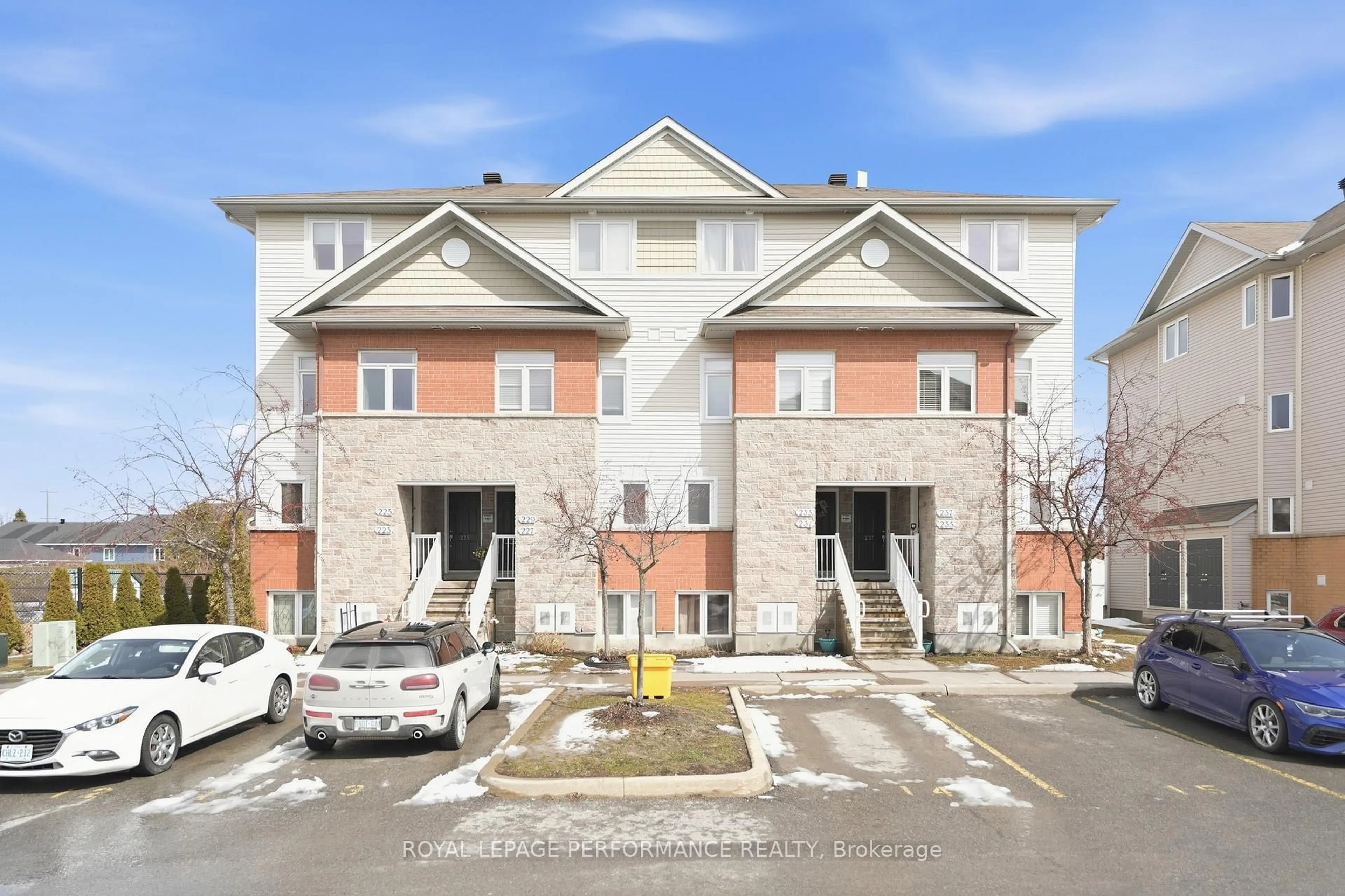 Unknown for 225 Fir Lane, North Grenville Ontario K0G 1J0