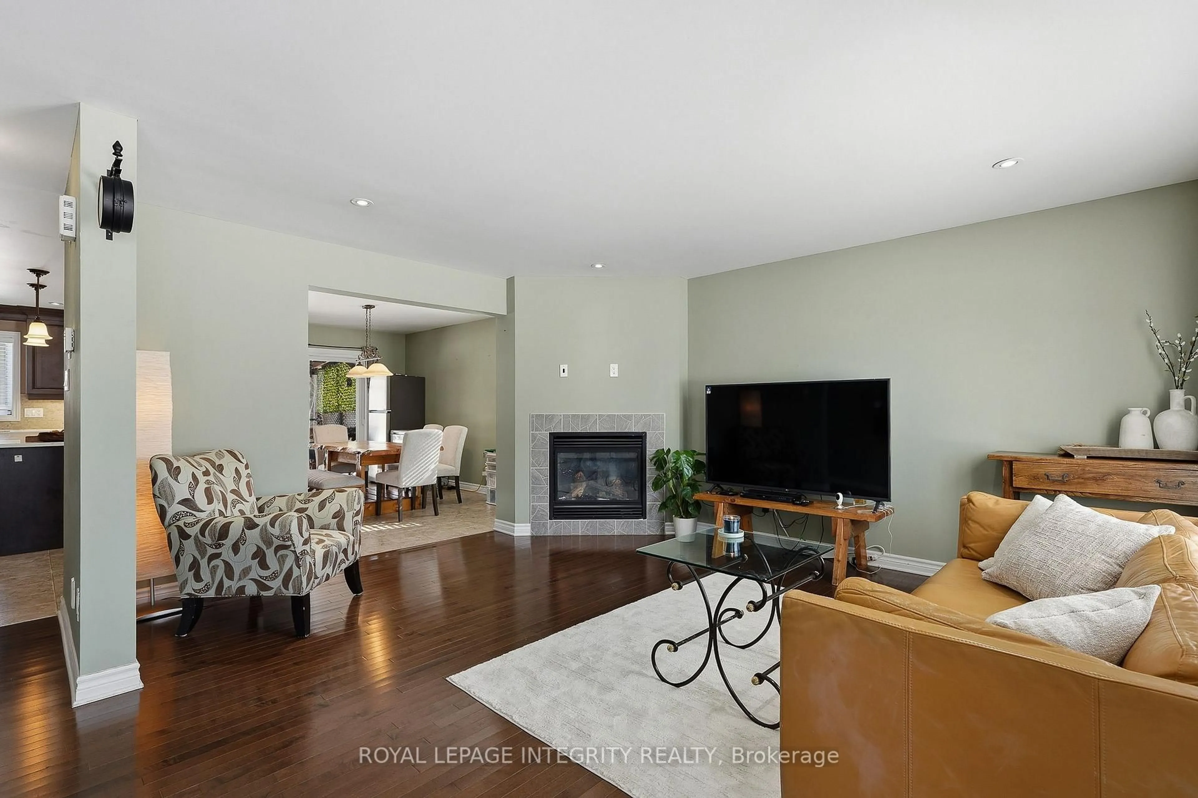 Living room with furniture, wood/laminate floor for 53 Beaver Lane, The Nation Ontario K0A 2M0
