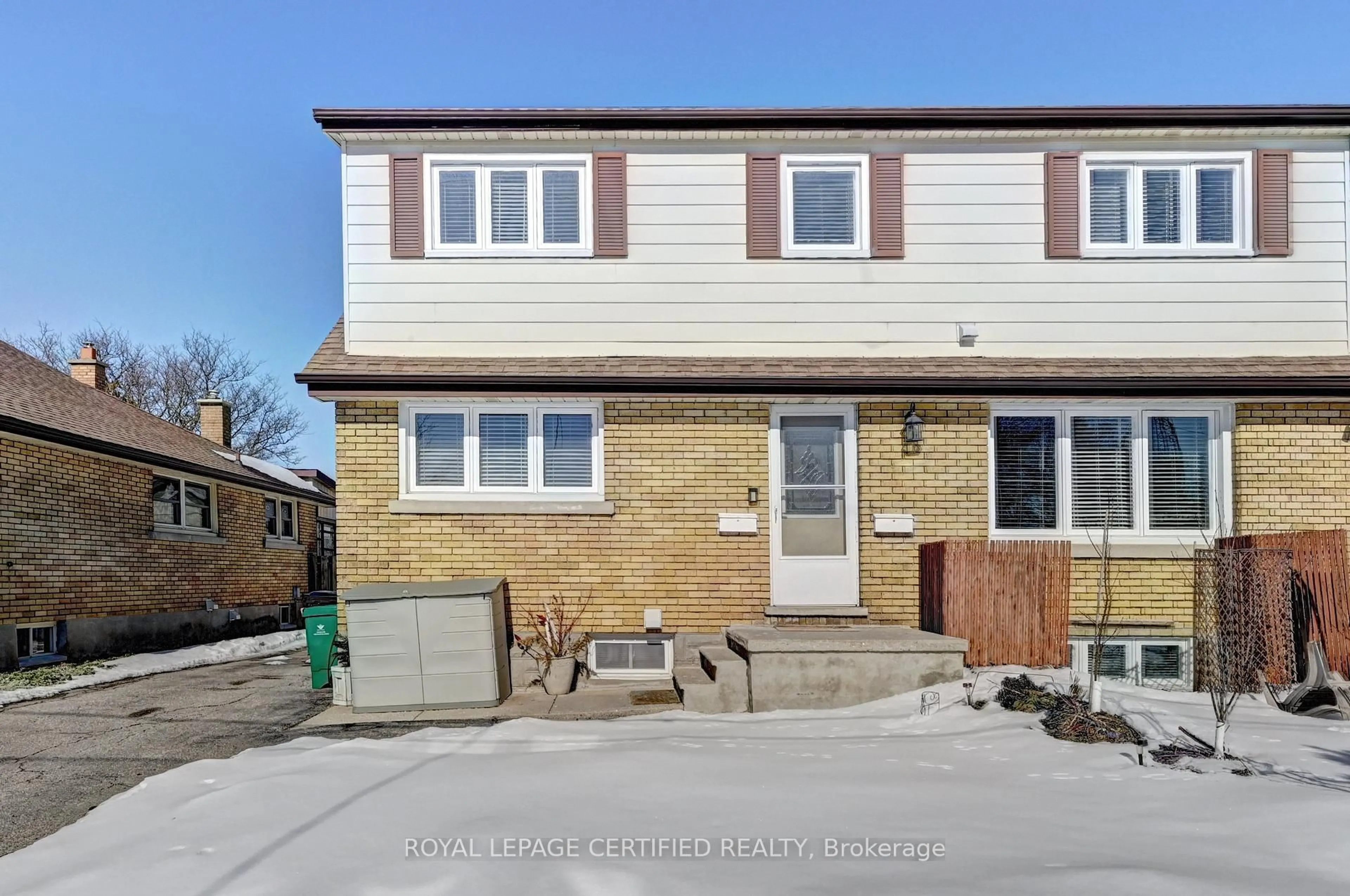 Unknown for 476 Prospect Ave, Kitchener Ontario N2A 1E1
