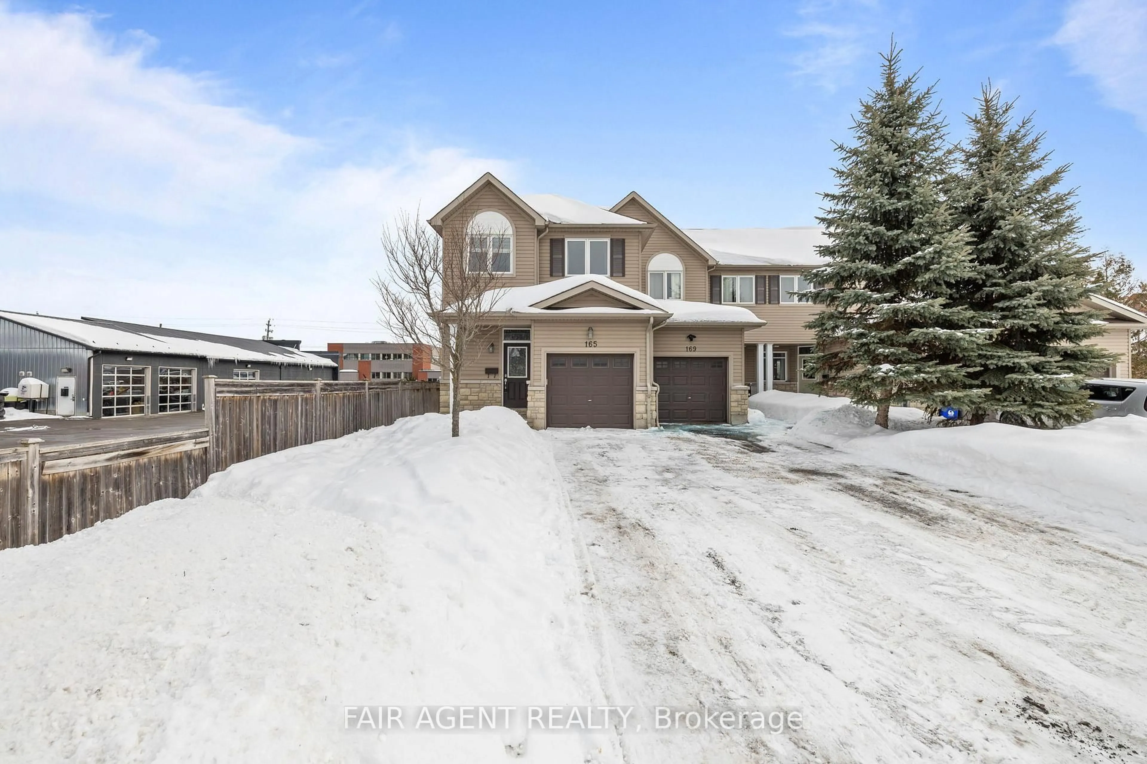 A pic from outside/outdoor area/front of a property/back of a property/a pic from drone, street for 165 DAHLIA St, Clarence-Rockland Ontario K4K 0G1