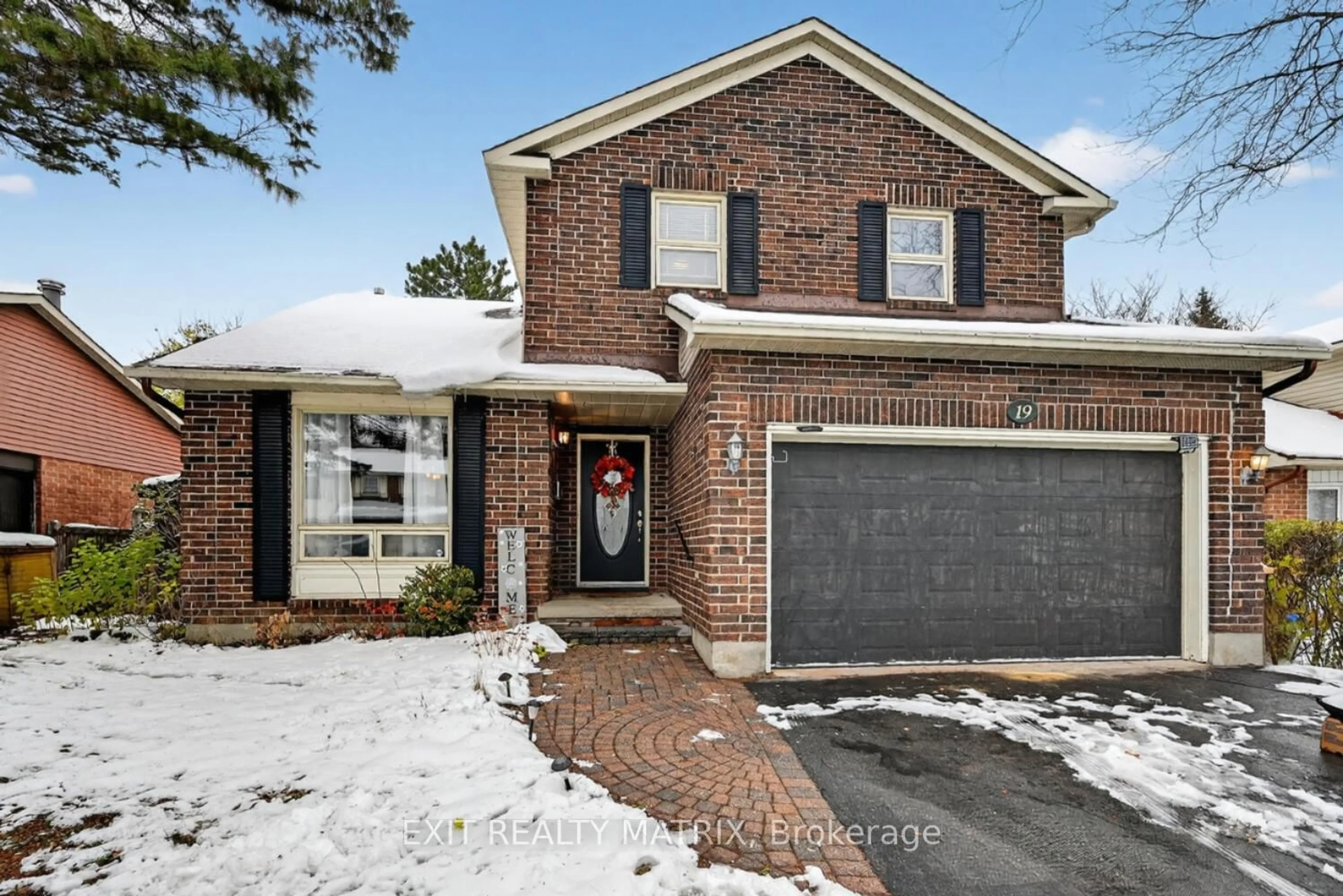 Home with brick exterior material, street for 19 Mclennan Way, Kanata Ontario K2L 2N1