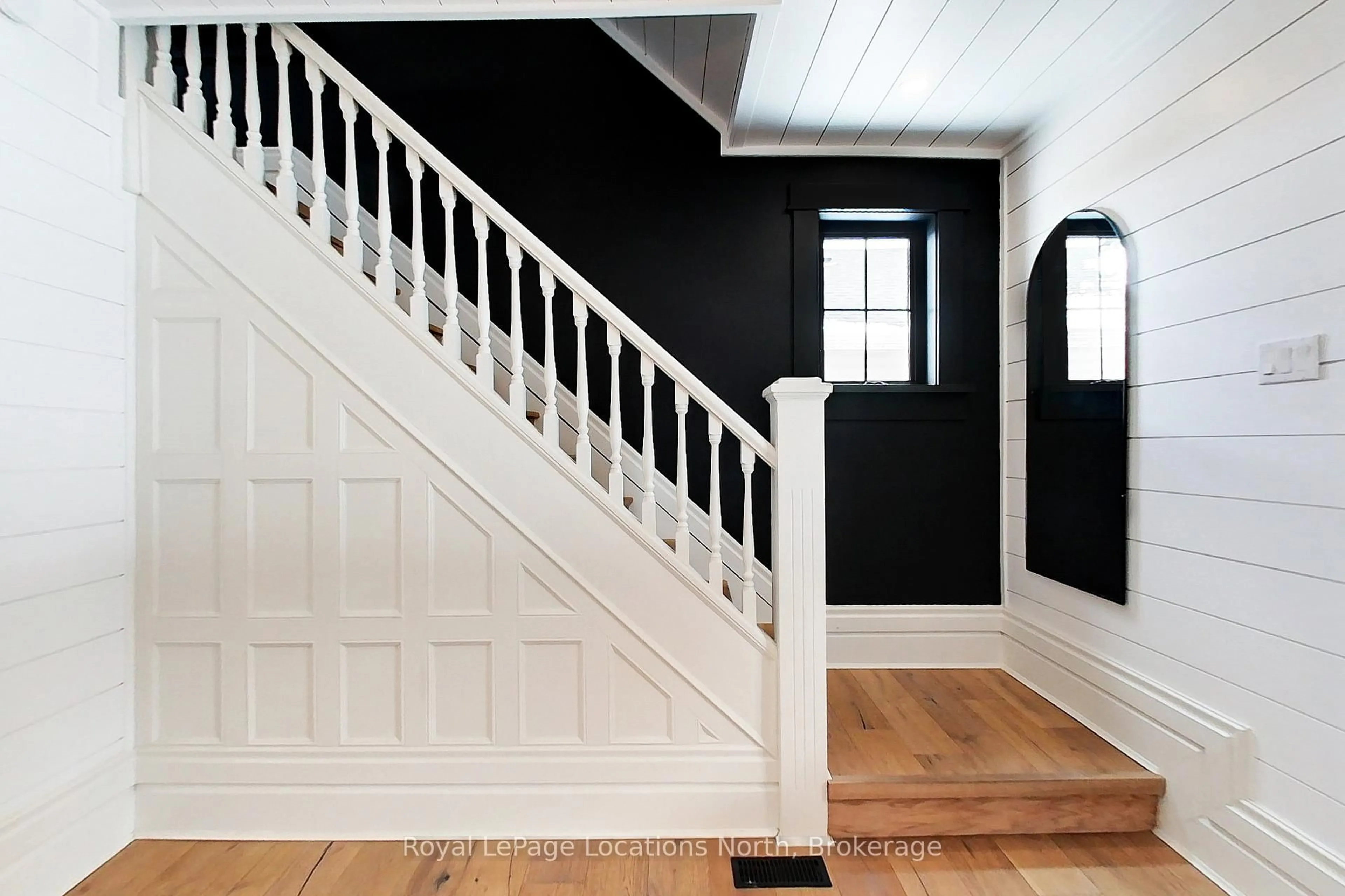 Unknown for 24 Marshall St, Meaford Ontario N4L 1E3