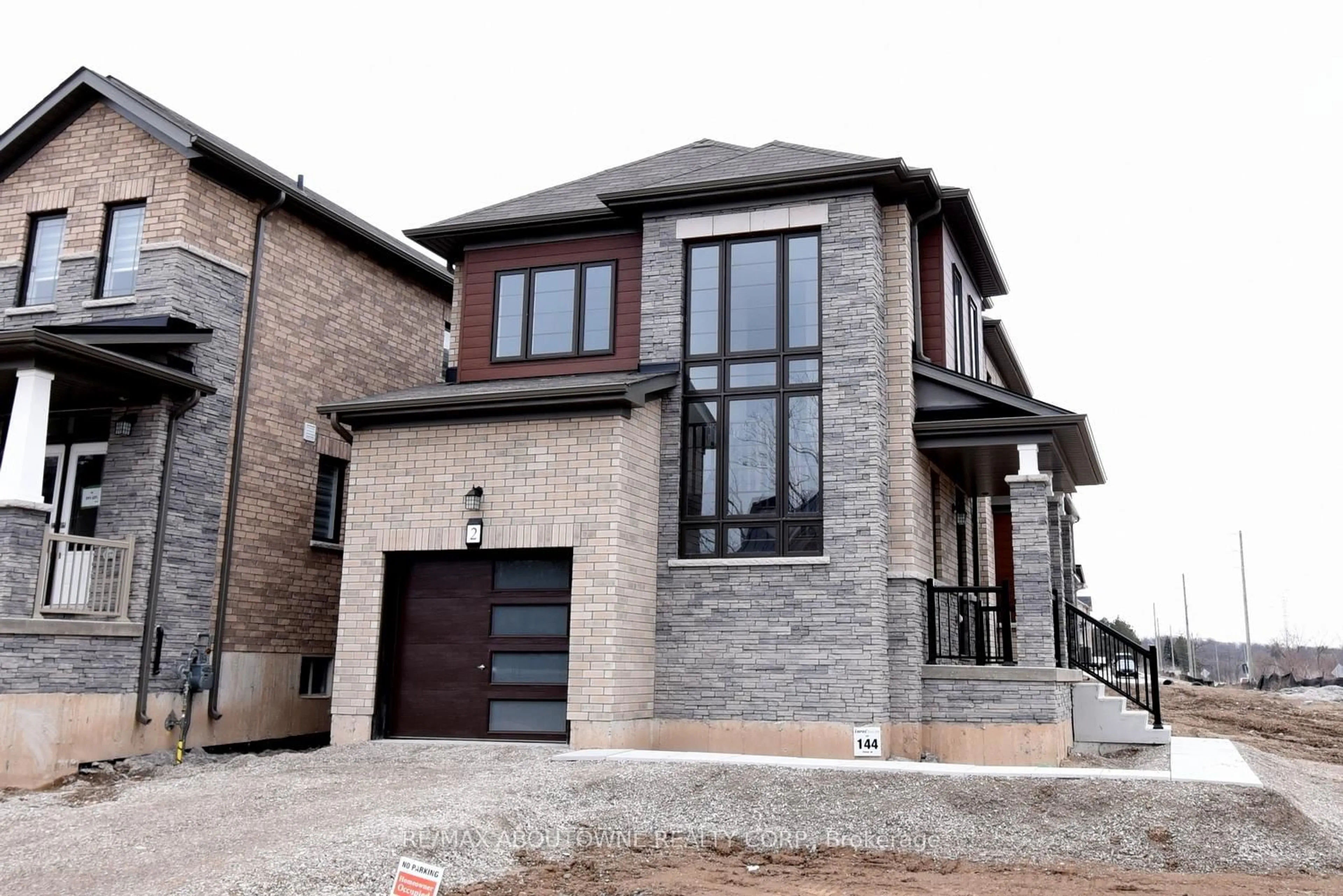 Home with brick exterior material, street for 2 Sundin Dr, Haldimand Ontario N3W 0H1