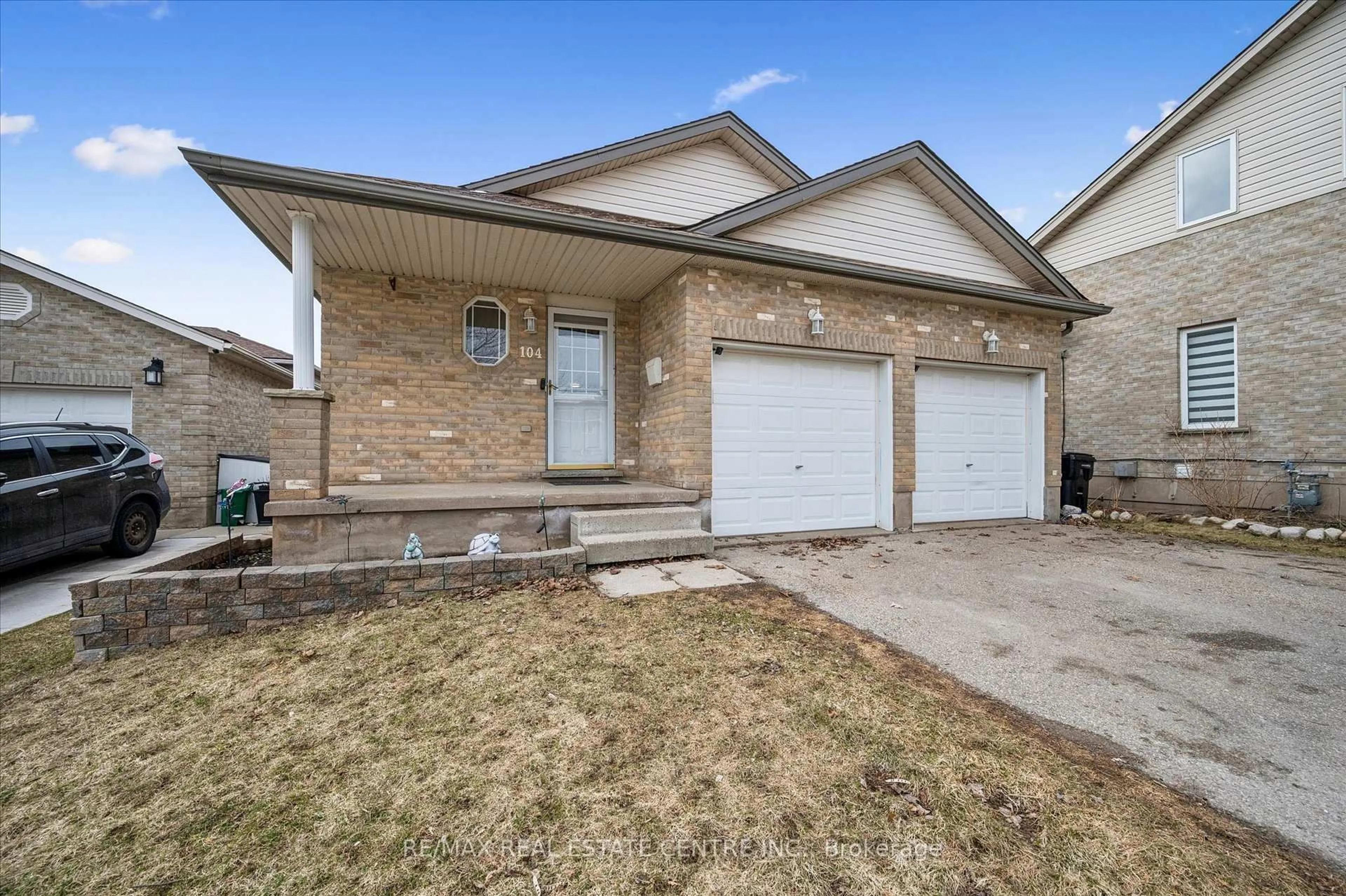 Home with brick exterior material, street for 104 Kent St, Cambridge Ontario N1S 4H2