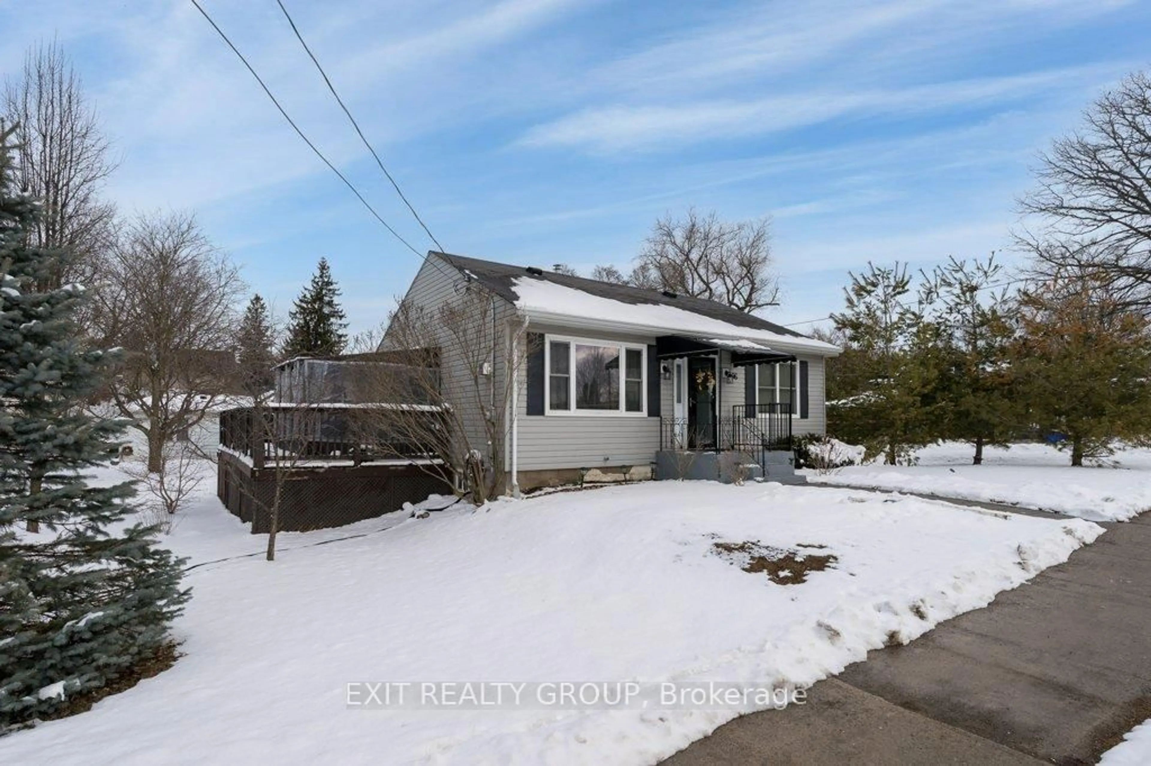 Unknown for 96 Elgin St, Madoc Ontario K0K 2K0