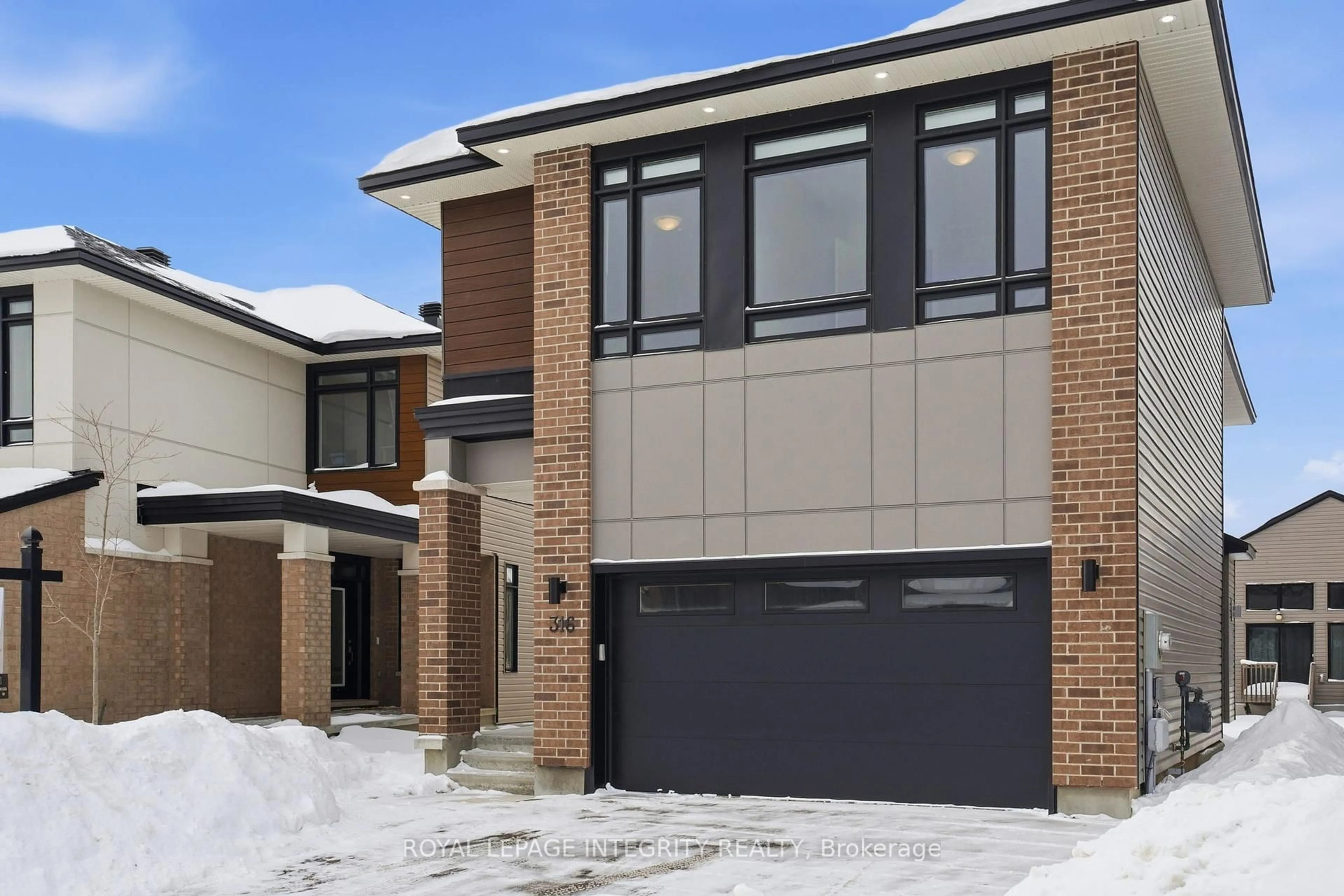 Home with brick exterior material, street for 316 Whitham Cres, North Grenville Ontario K0G 1J0