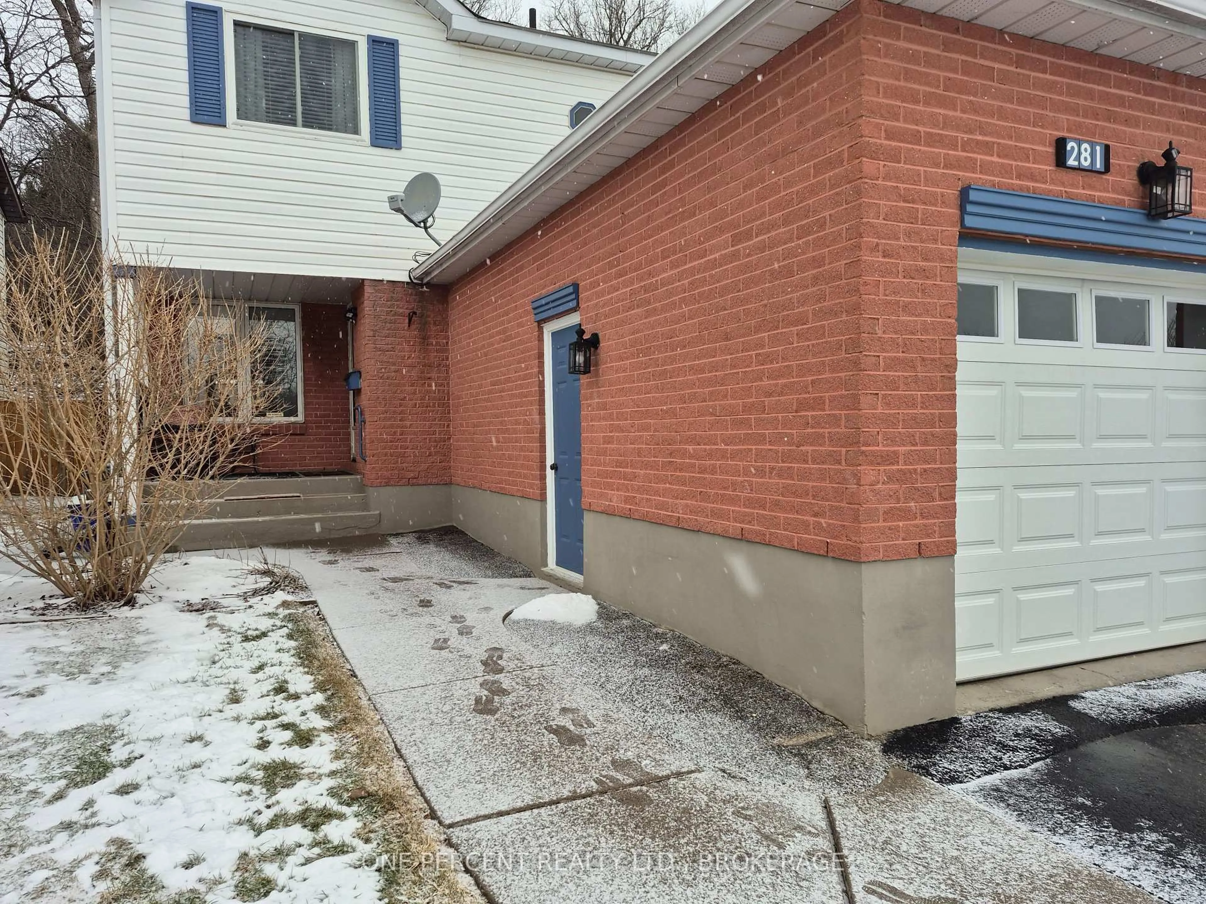 Unknown for 281 Grandtrunk Ave, Kingston Ontario K7M 8P2