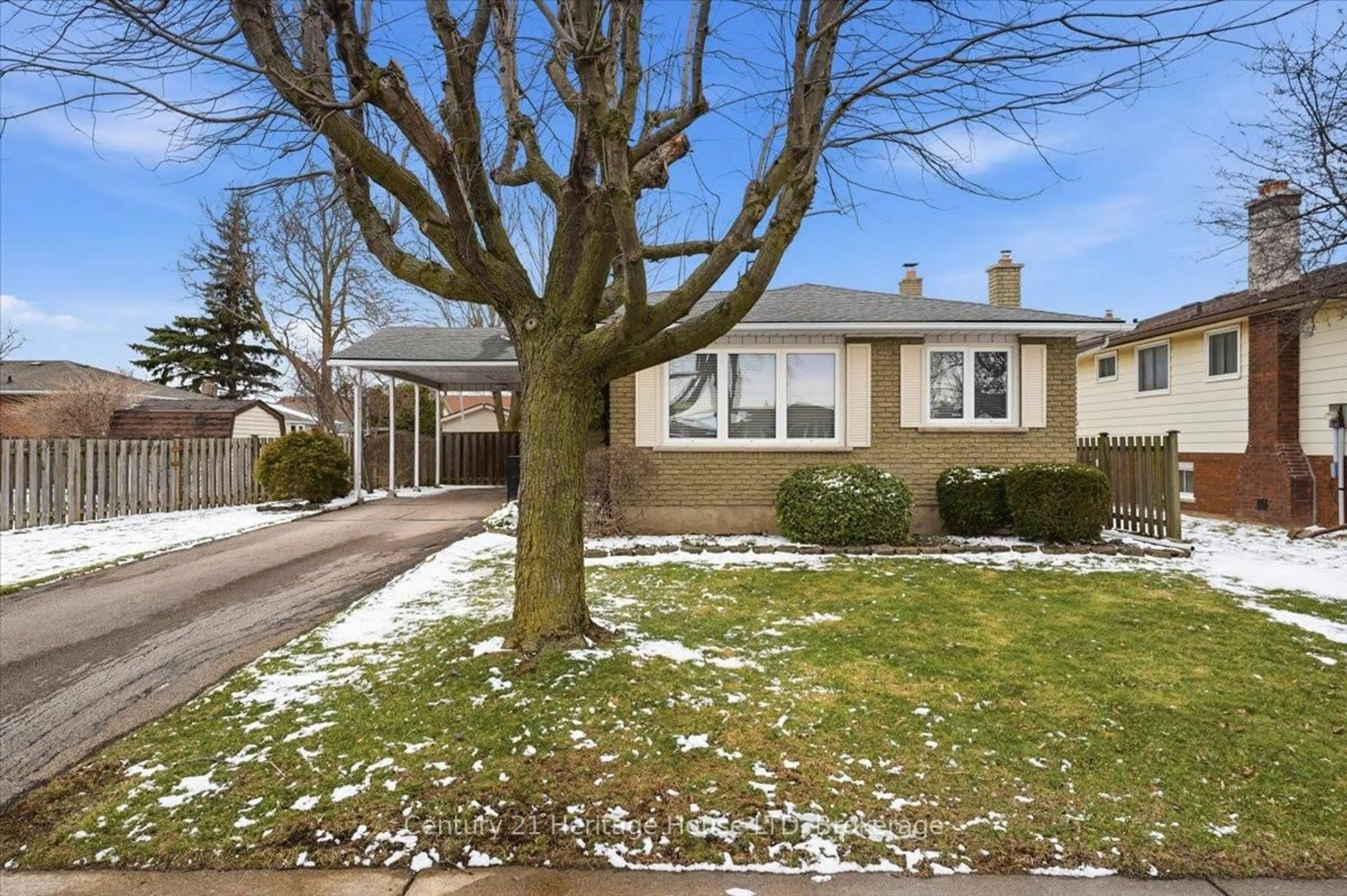 Unknown for 11 Robert St, Welland Ontario L3B 5T8